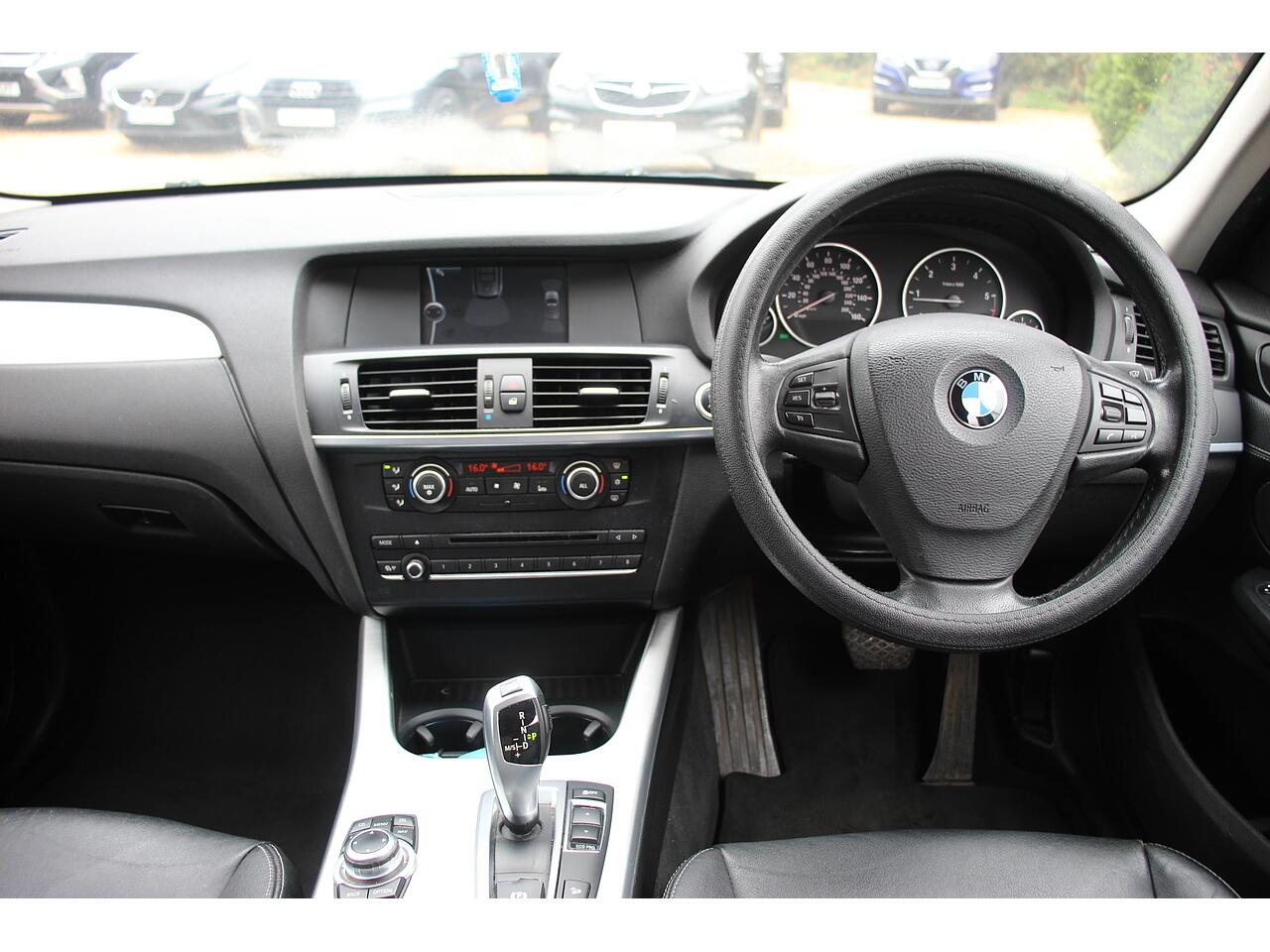 BMW X3 view 15
