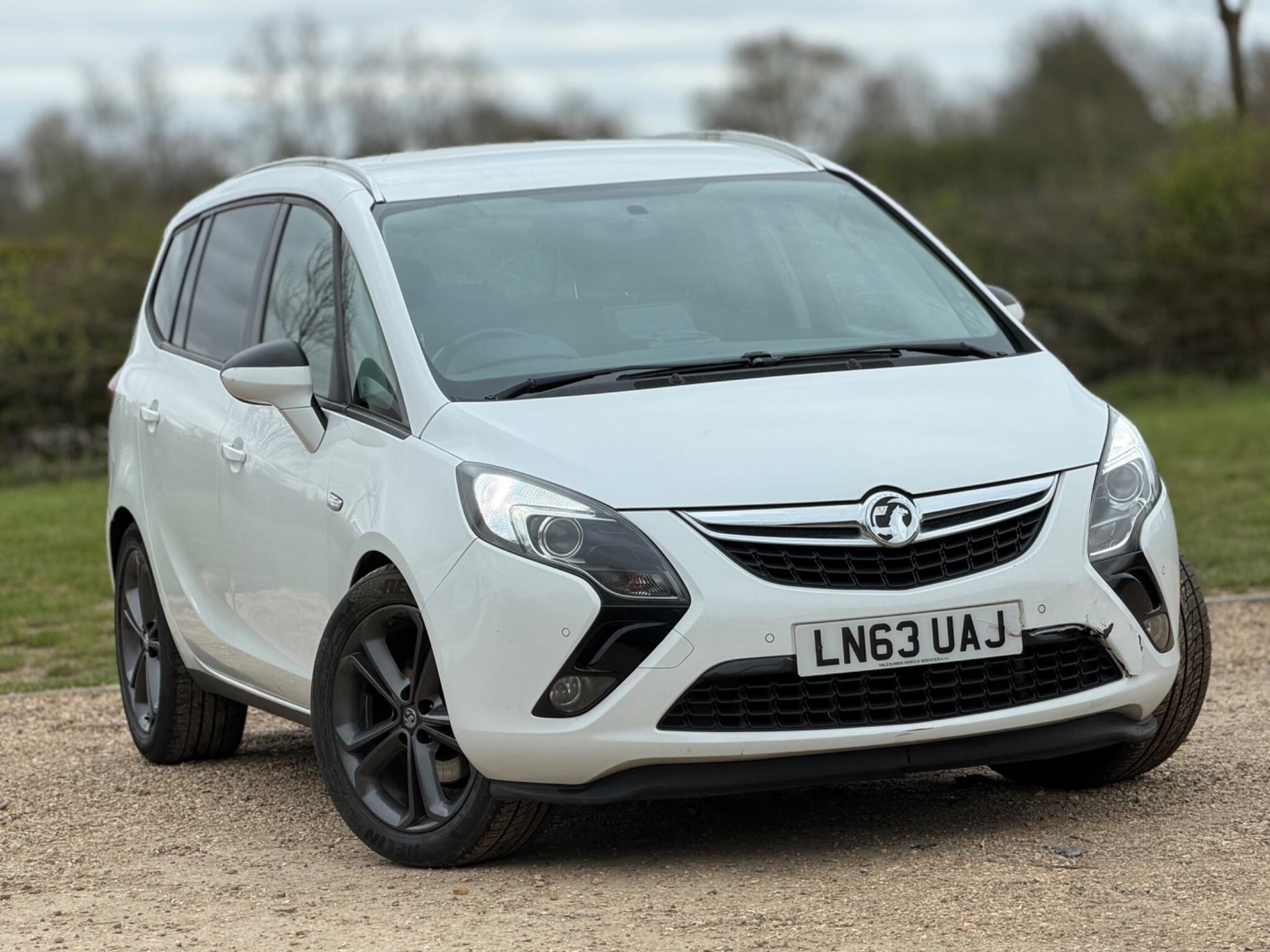 2013 Vauxhall Zafira Tourer 2.0 CDTi SRi Euro 5 5dr image 5