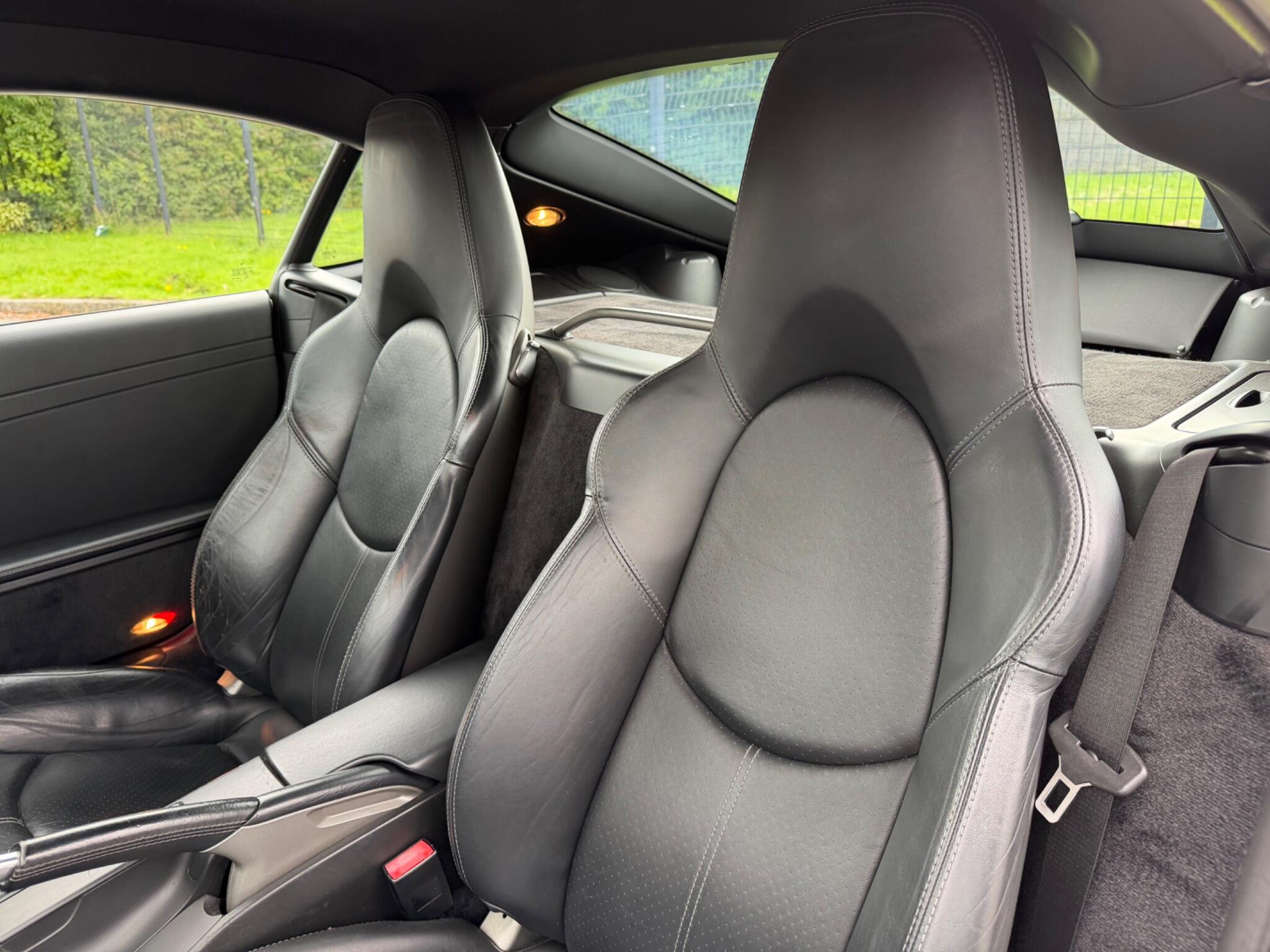 Porsche Cayman view 25