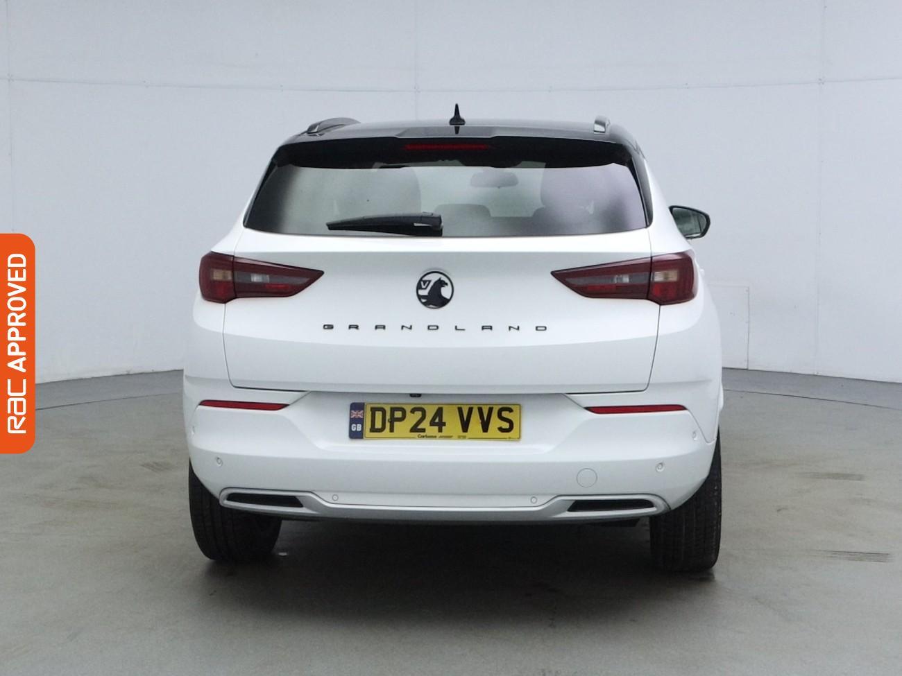 Vauxhall Grandland view 8