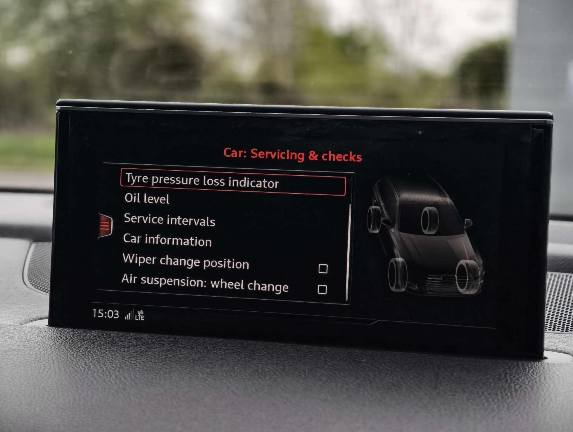 Audi SQ7 view 54