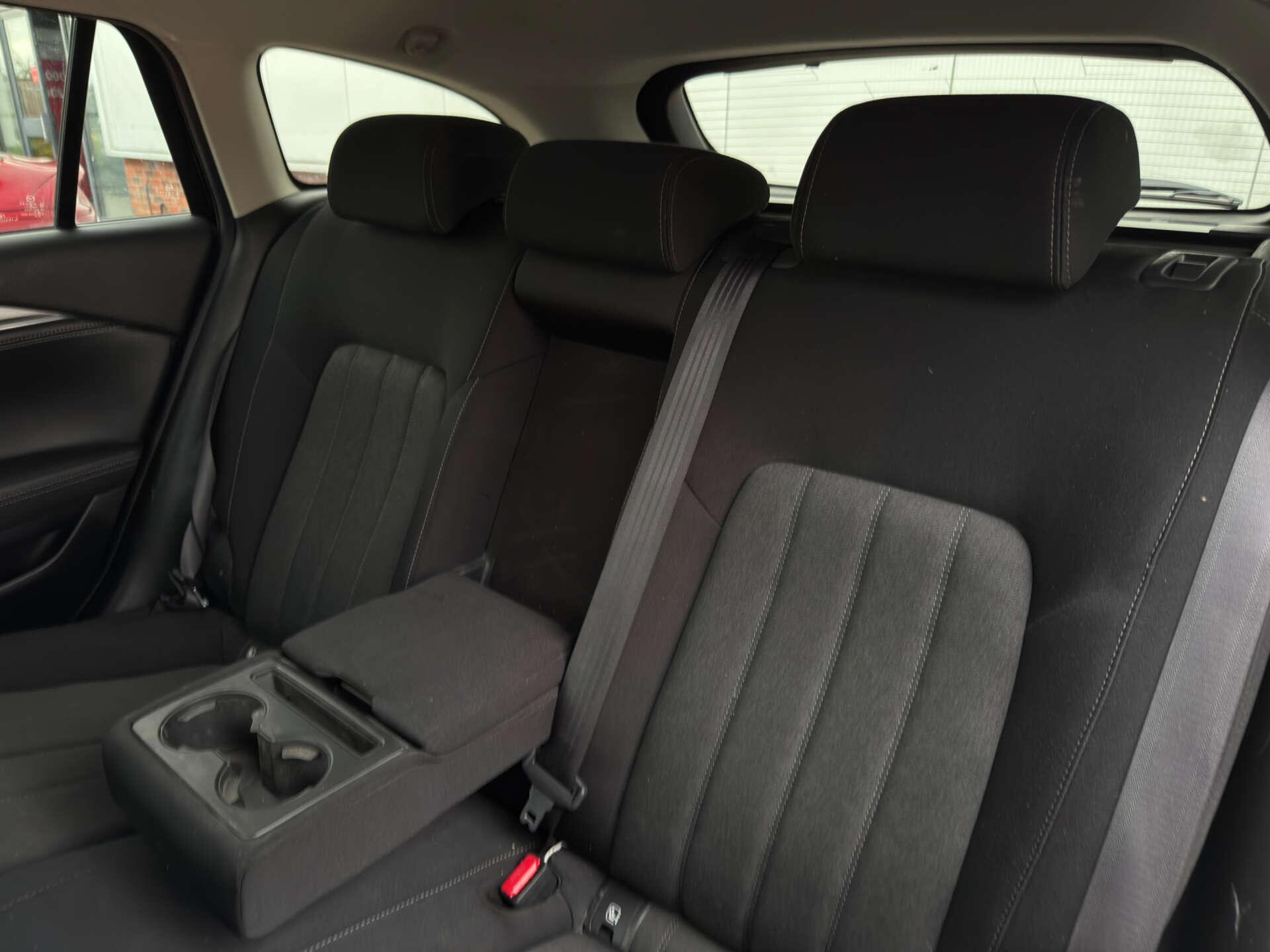 Mazda Skyactiv-G view 33