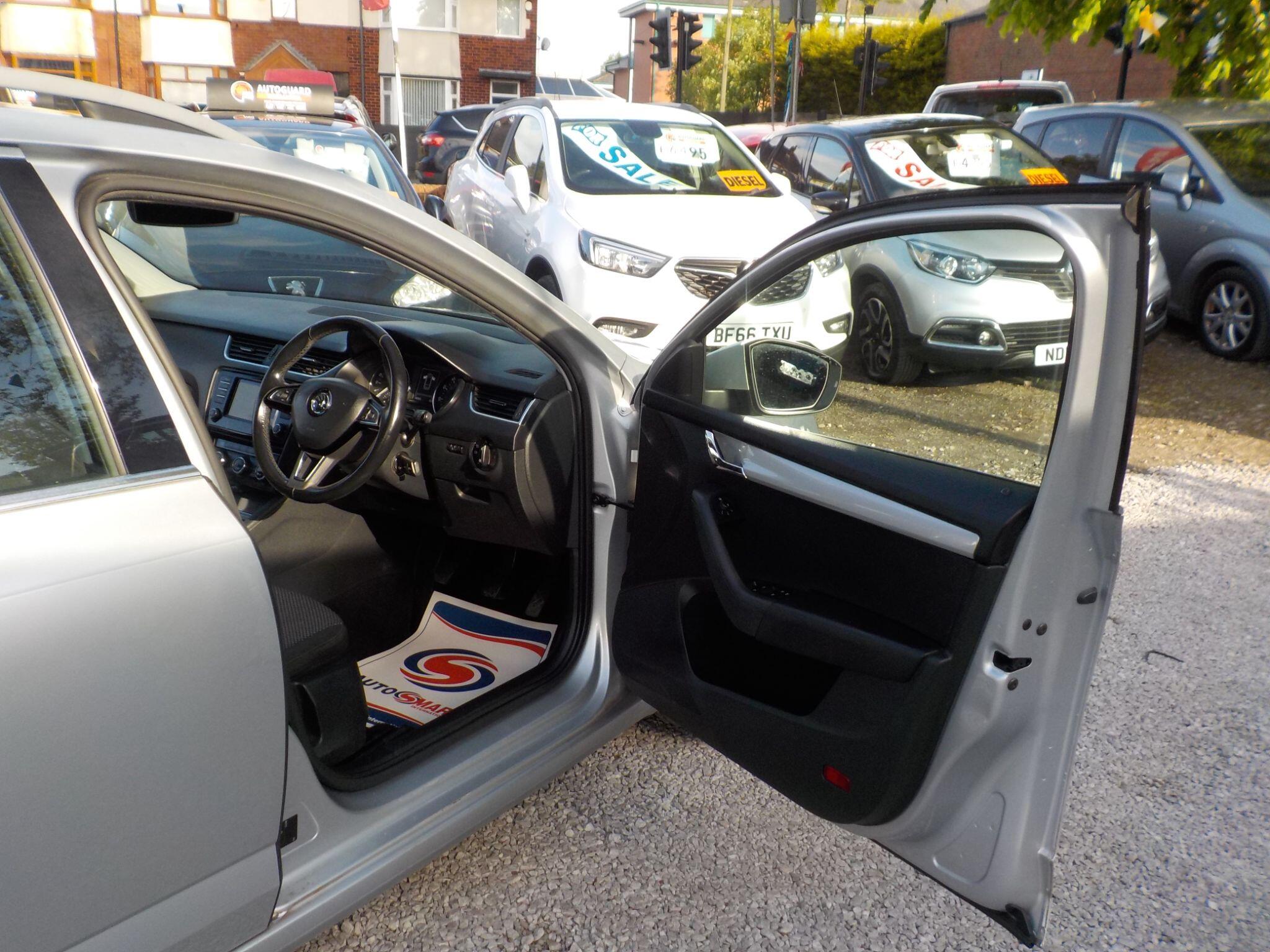 Skoda Octavia 1.6 TDI SE Technology Euro 6 (s/s) 5dr