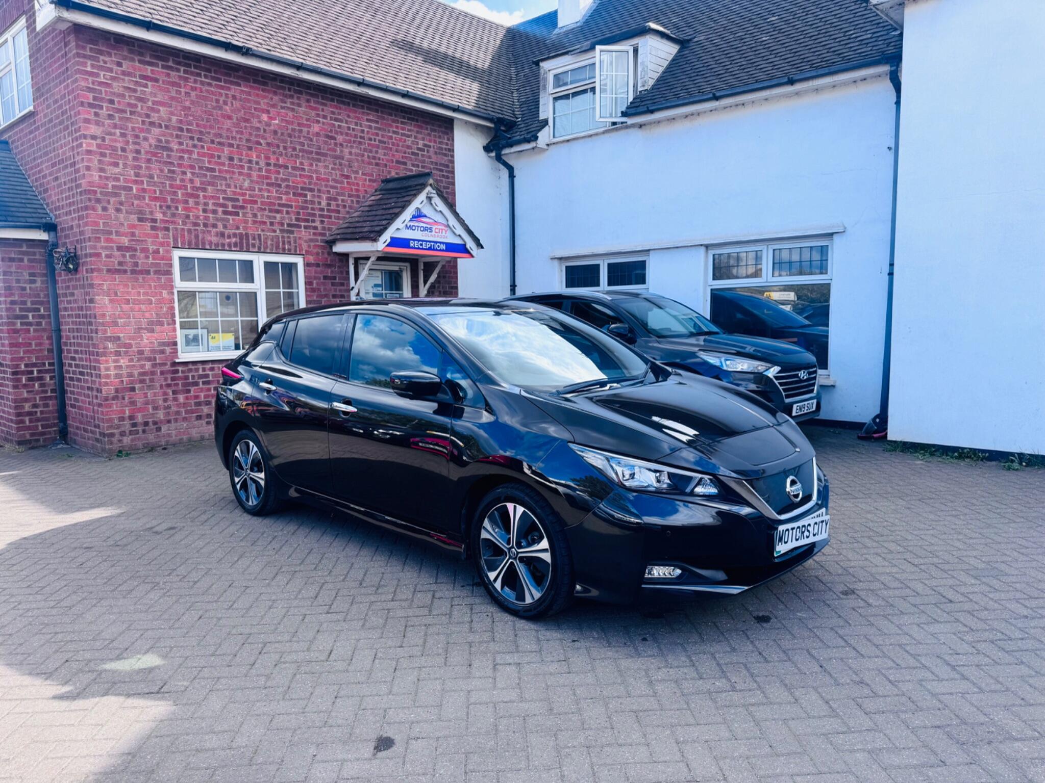 Nissan Leaf view 11