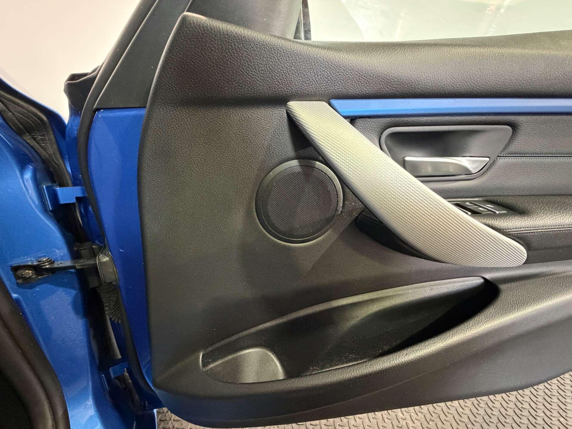 BMW 3 Series view 25