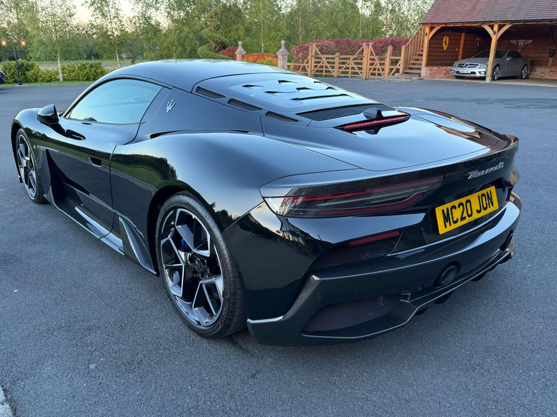 Maserati MC20 view 7