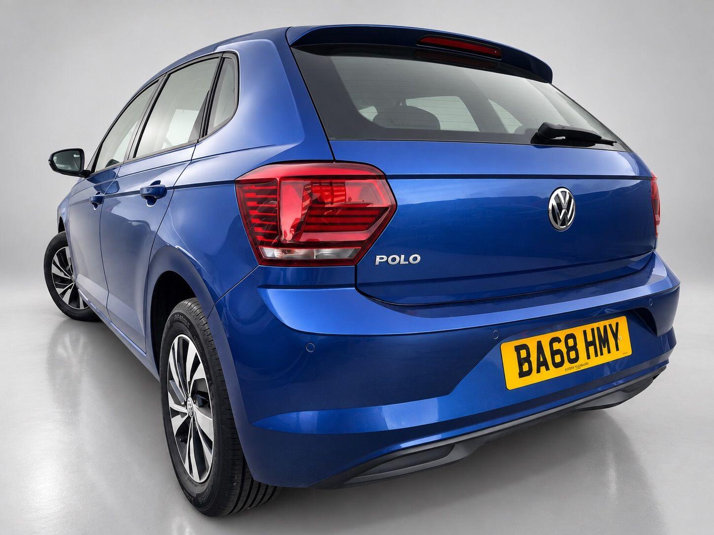 Volkswagen Polo view 9