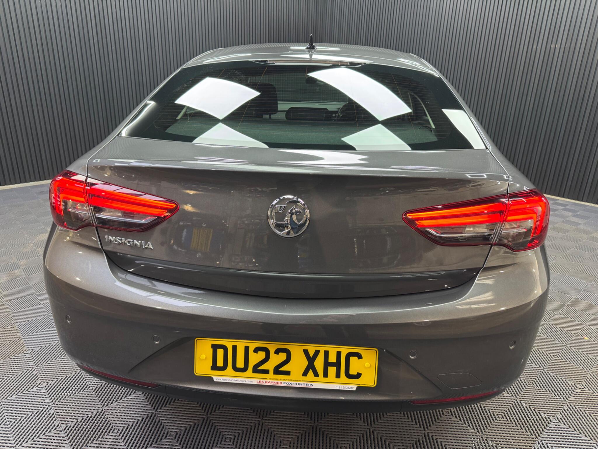 Vauxhall Insignia view 23