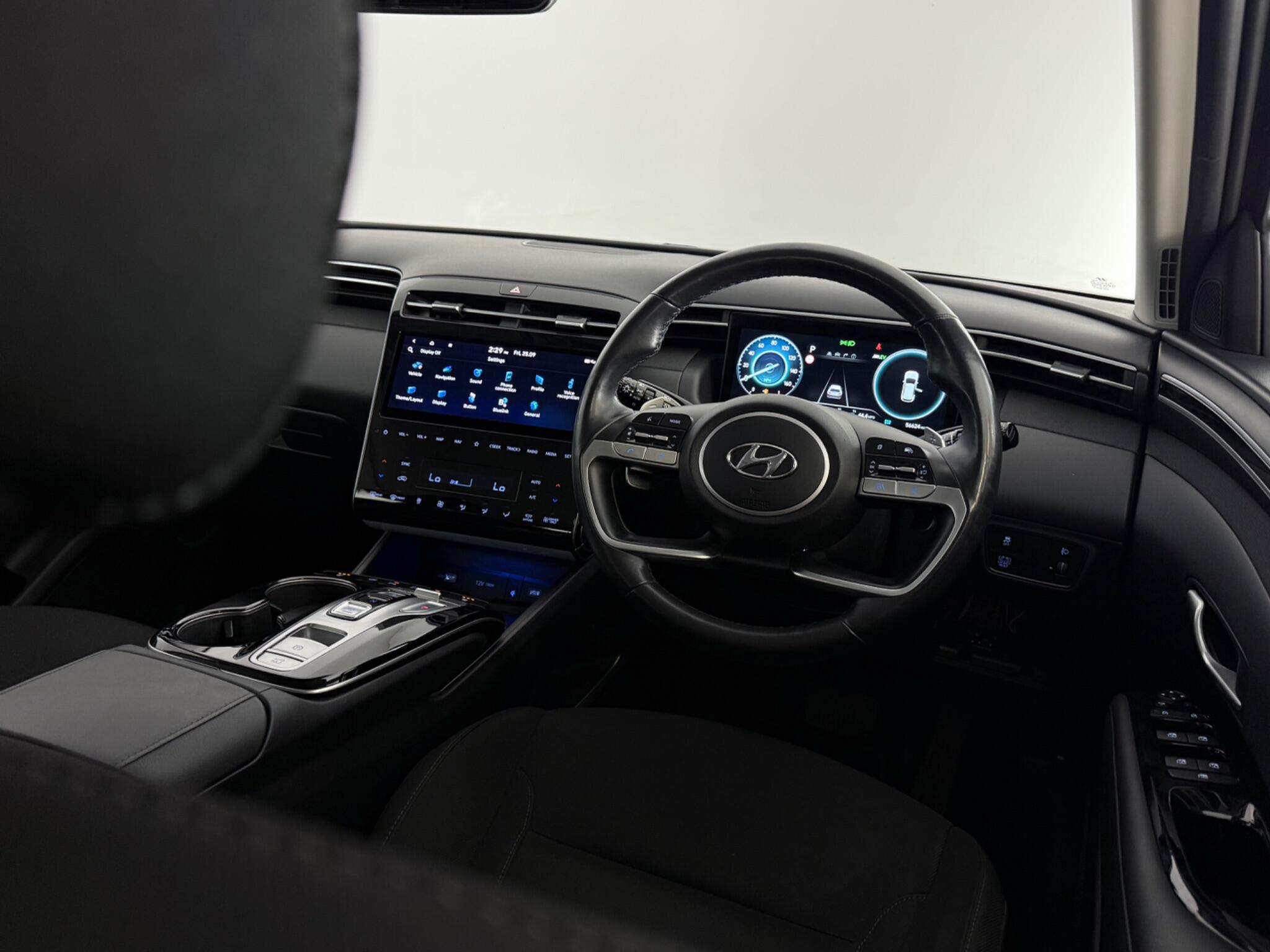 Hyundai Tucson view 12