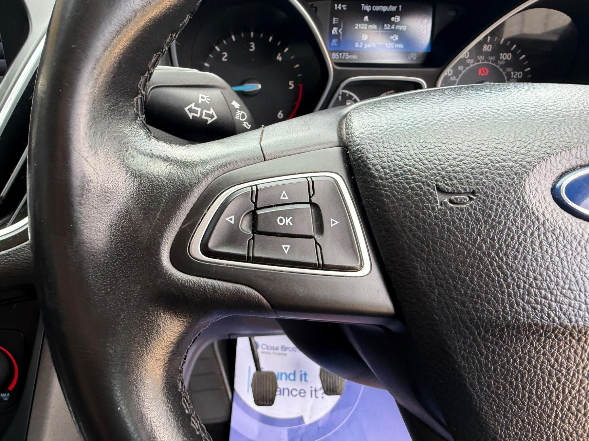 Ford Grand C-Max view 30