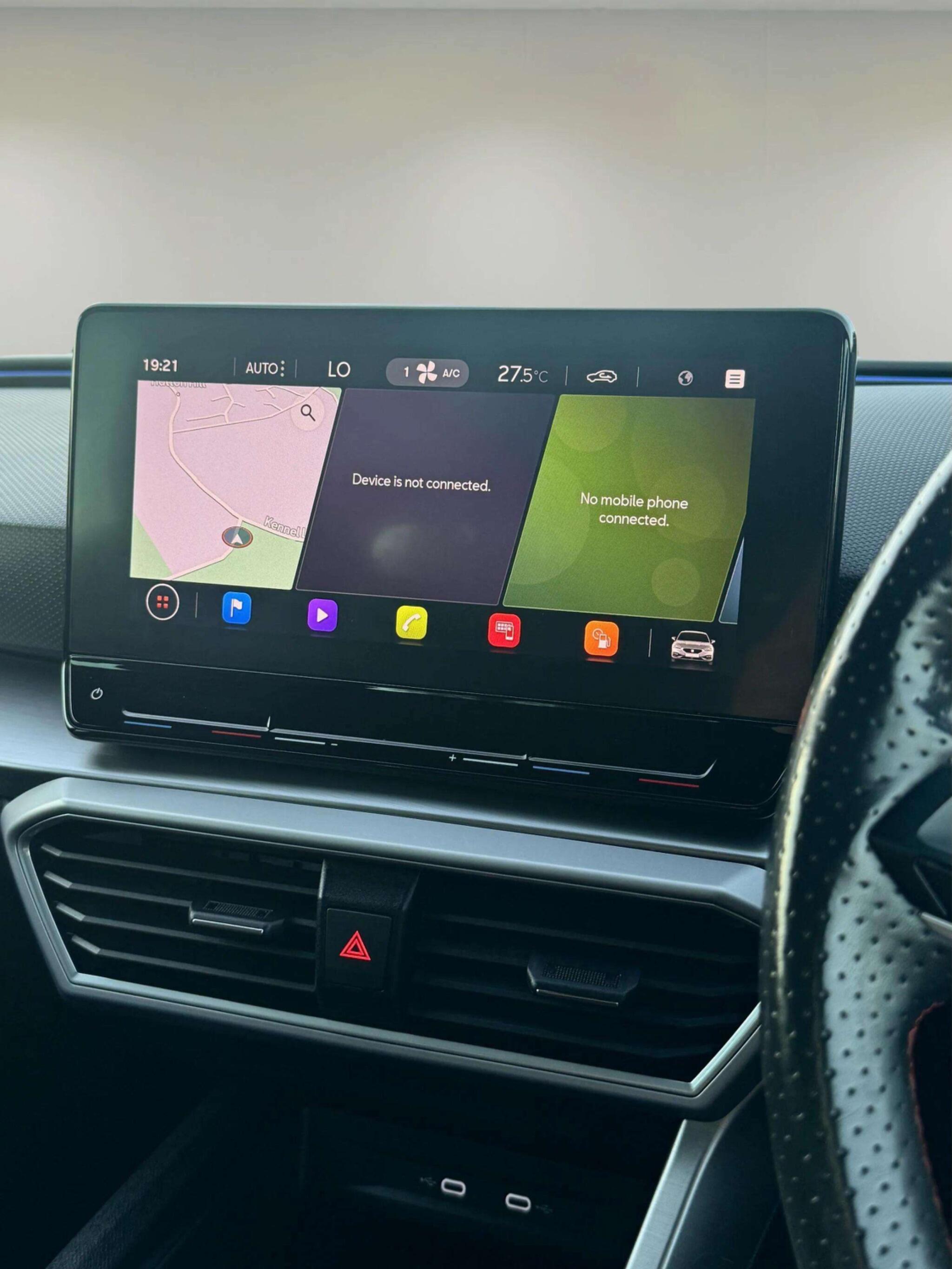 Seat Leon Leon view 8