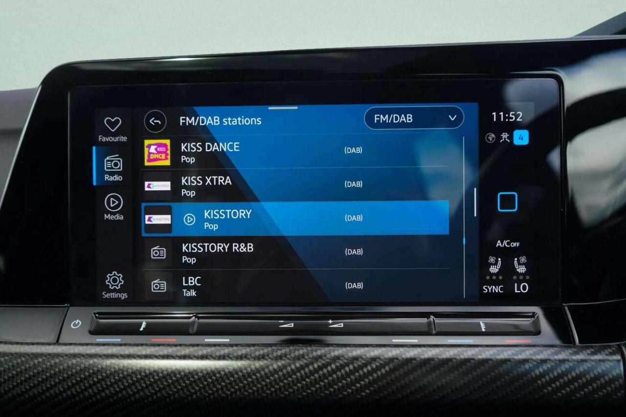 Volkswagen Golf view 27