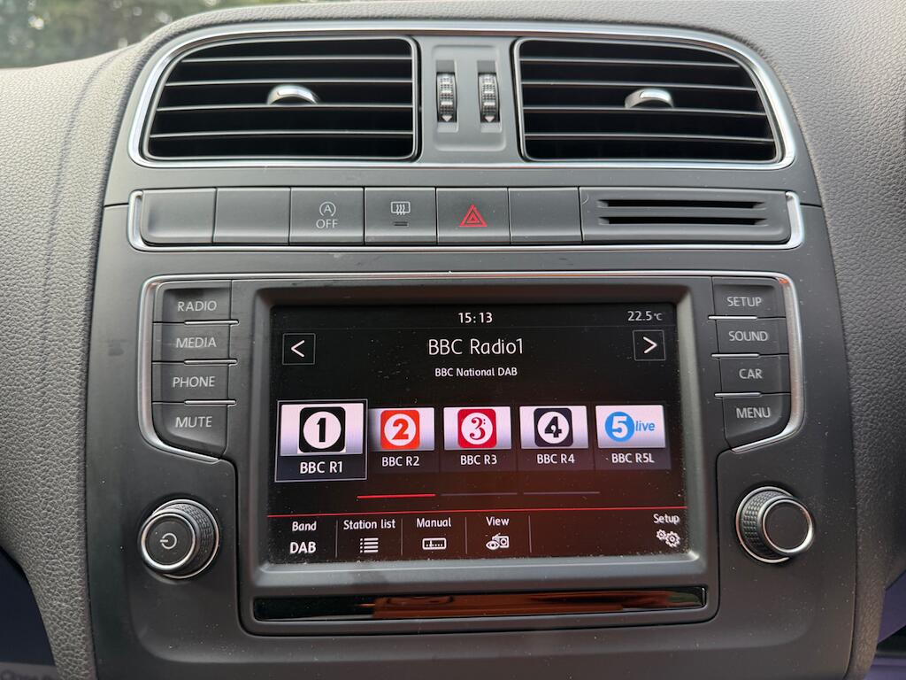 Volkswagen Polo view 17