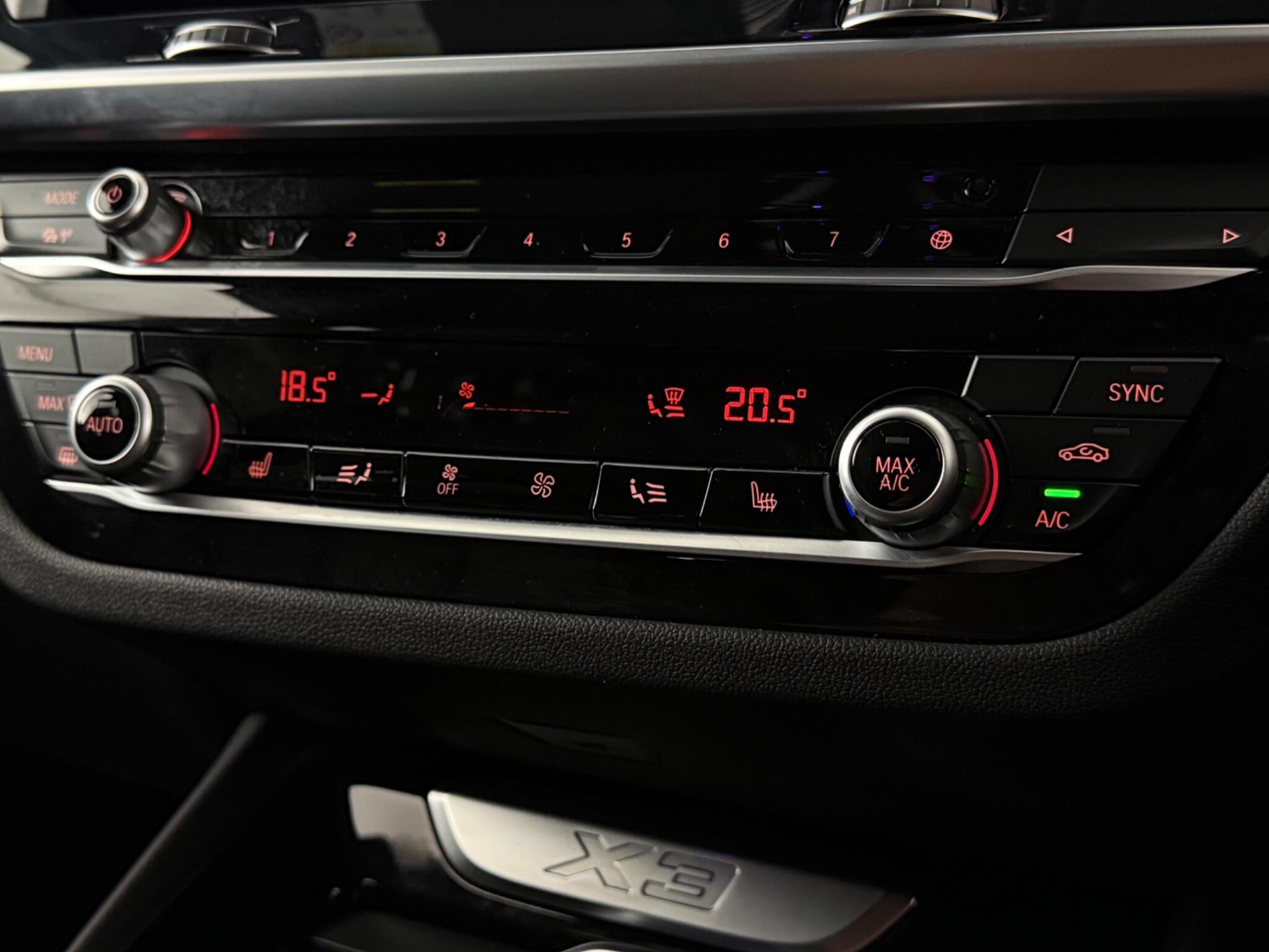BMW X3 view 23