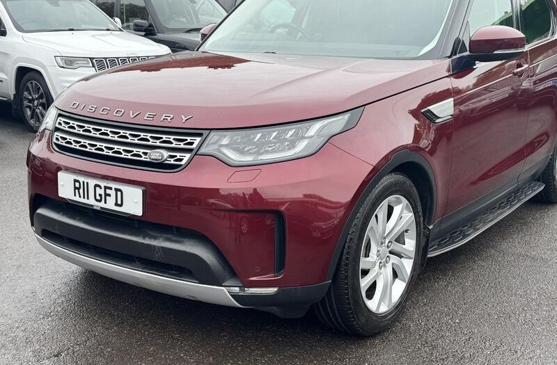 Land Rover Discovery view 15