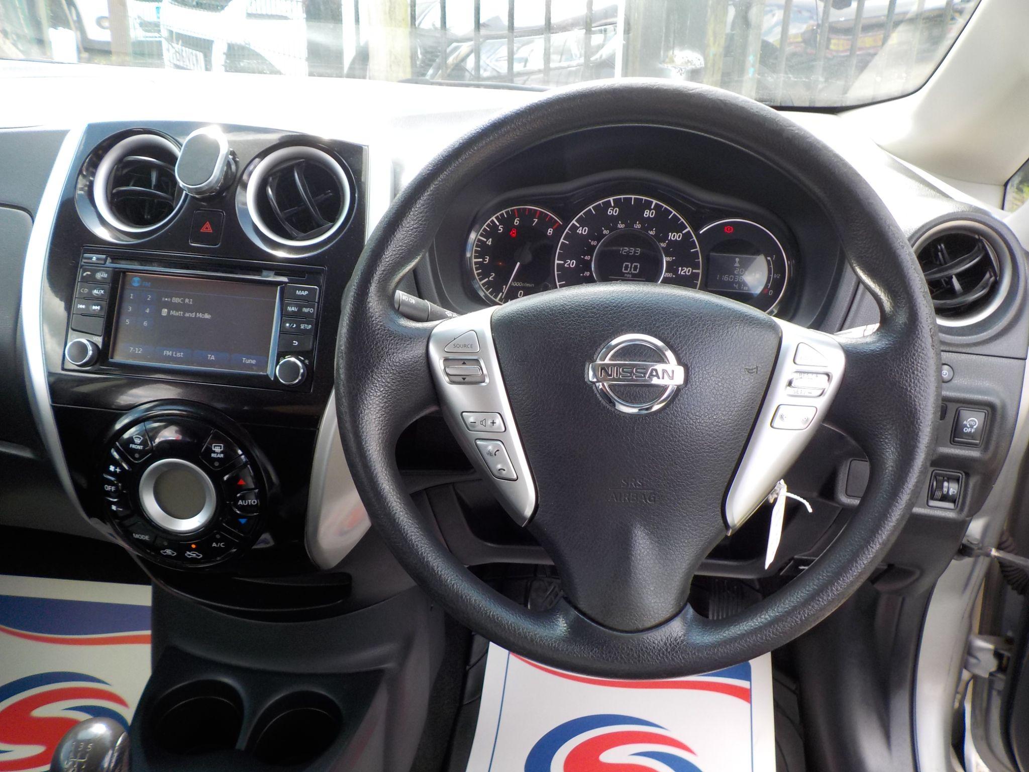 Nissan Note 1.2 12V Acenta Premium Euro 5 (s/s) 5dr