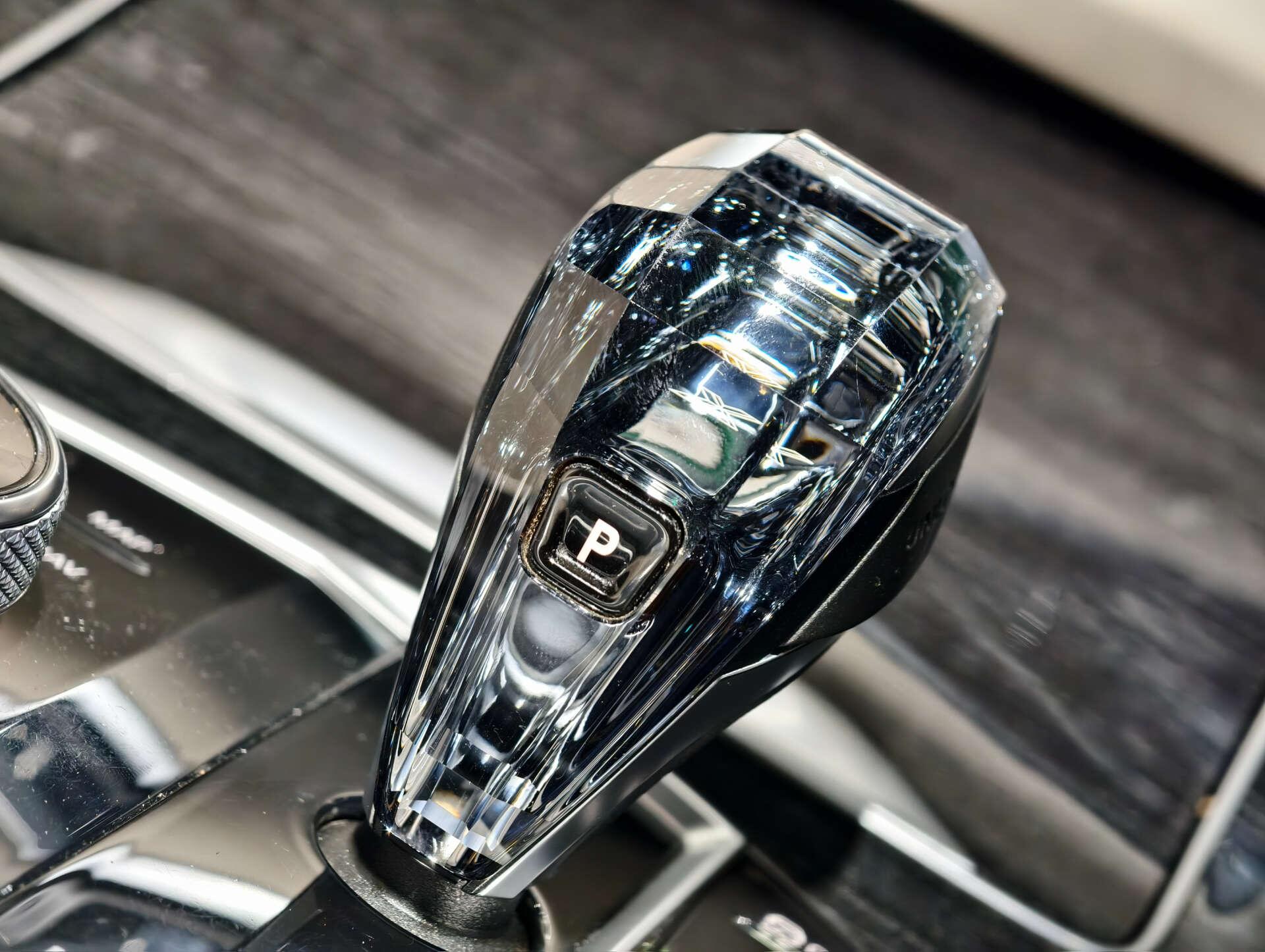 BMW X7 view 56