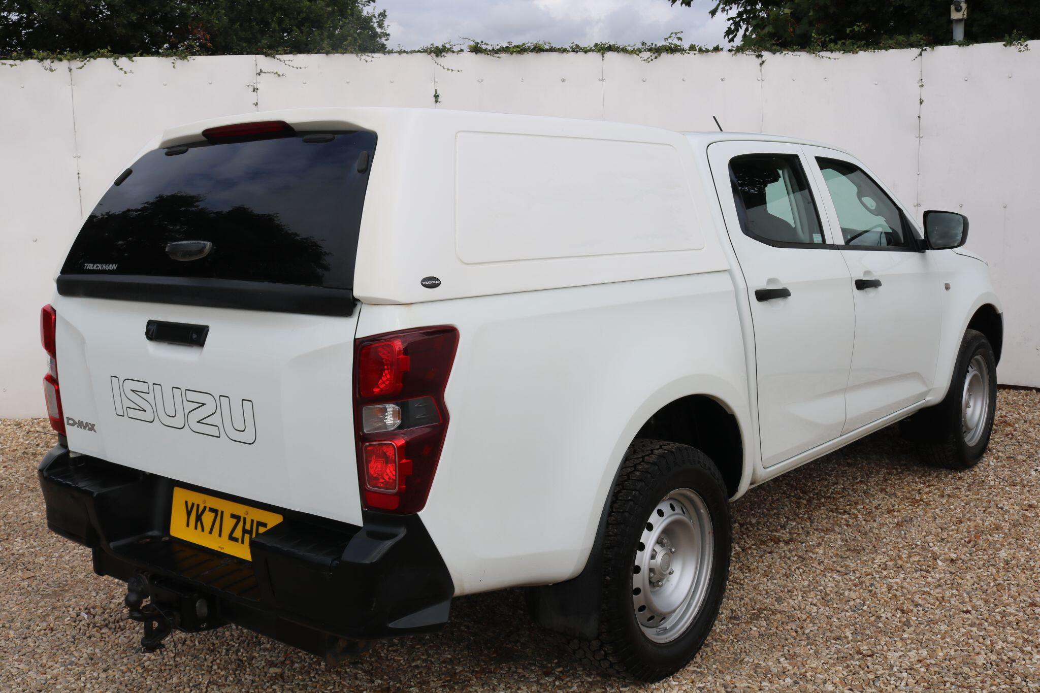 Isuzu D-Max view 6