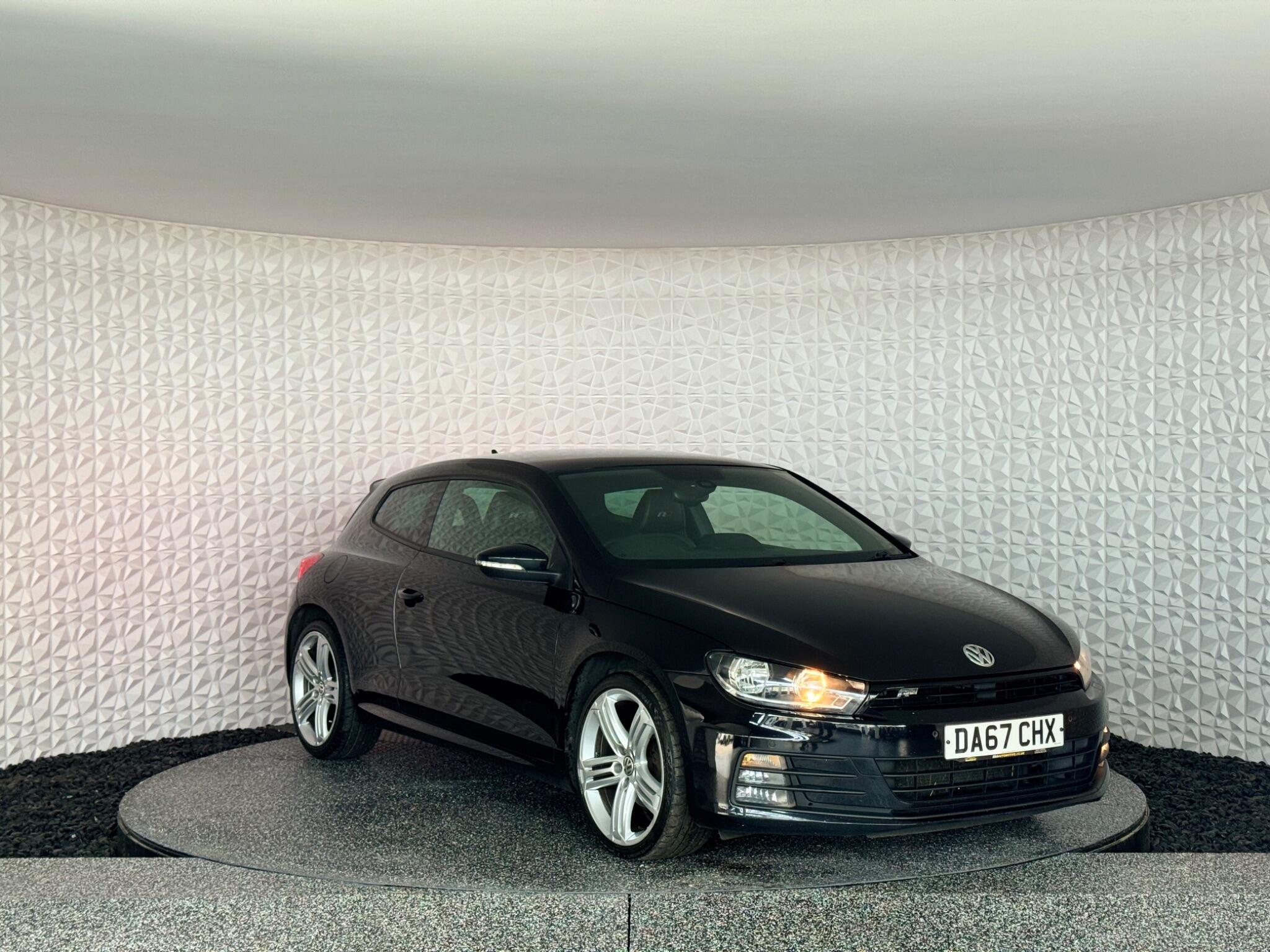 Volkswagen Scirocco view 6