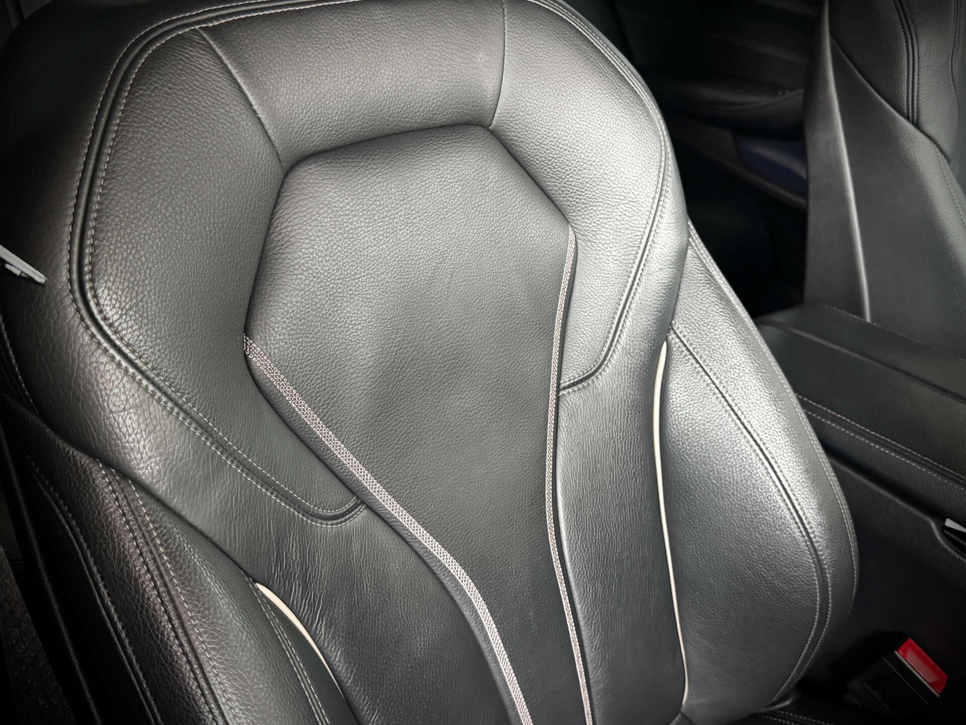 BMW 5 Series view 36