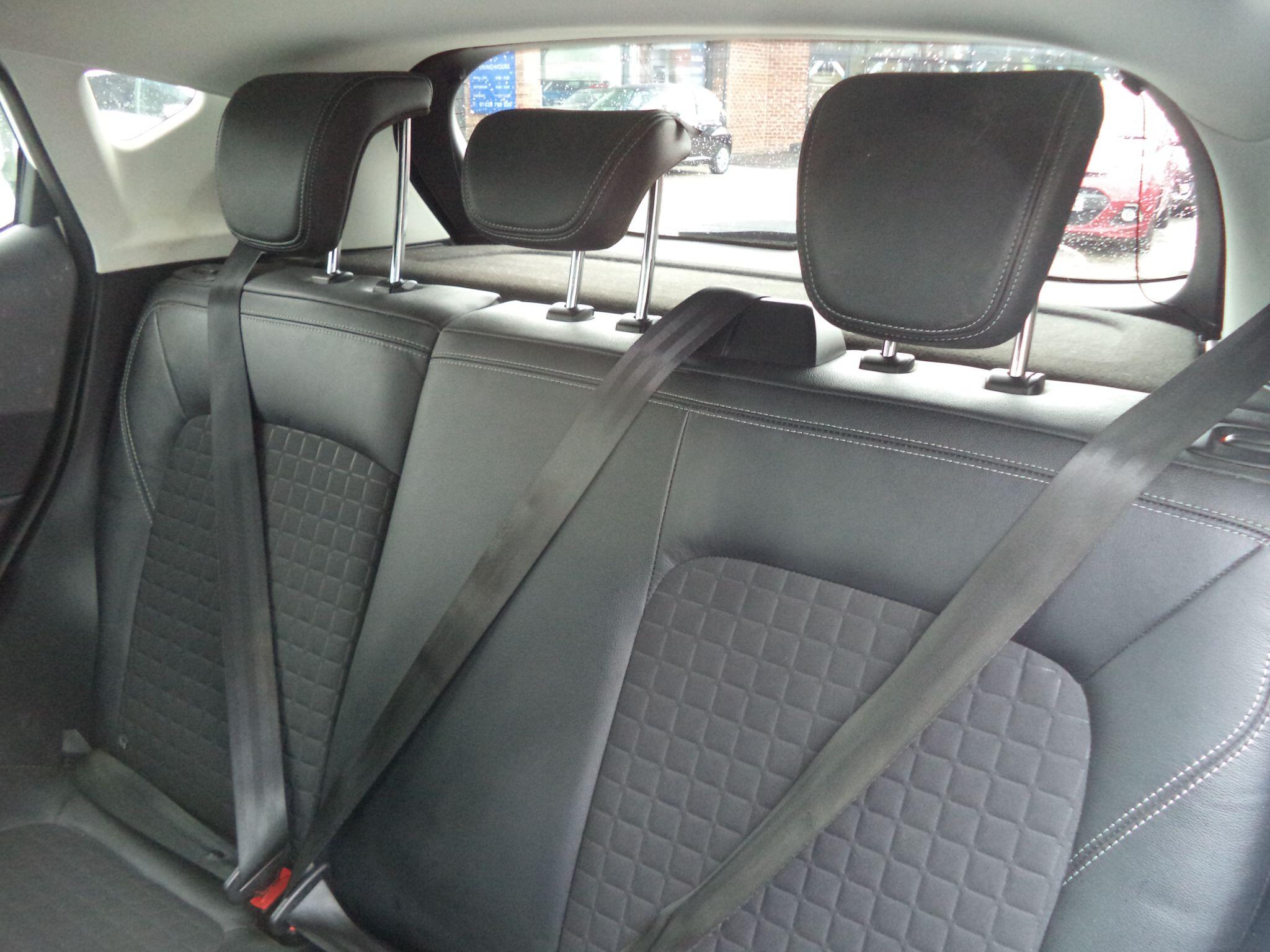 Ford Fiesta view 41