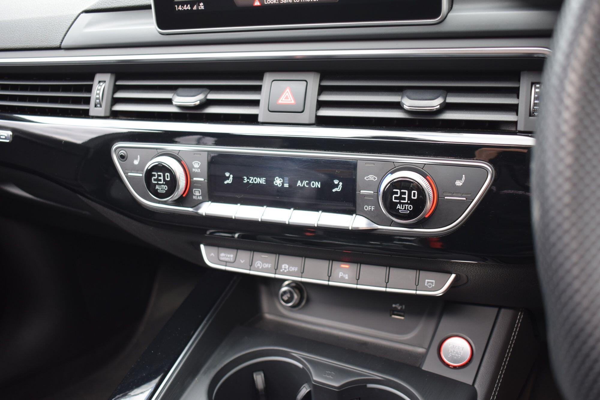 Audi RS5 view 19