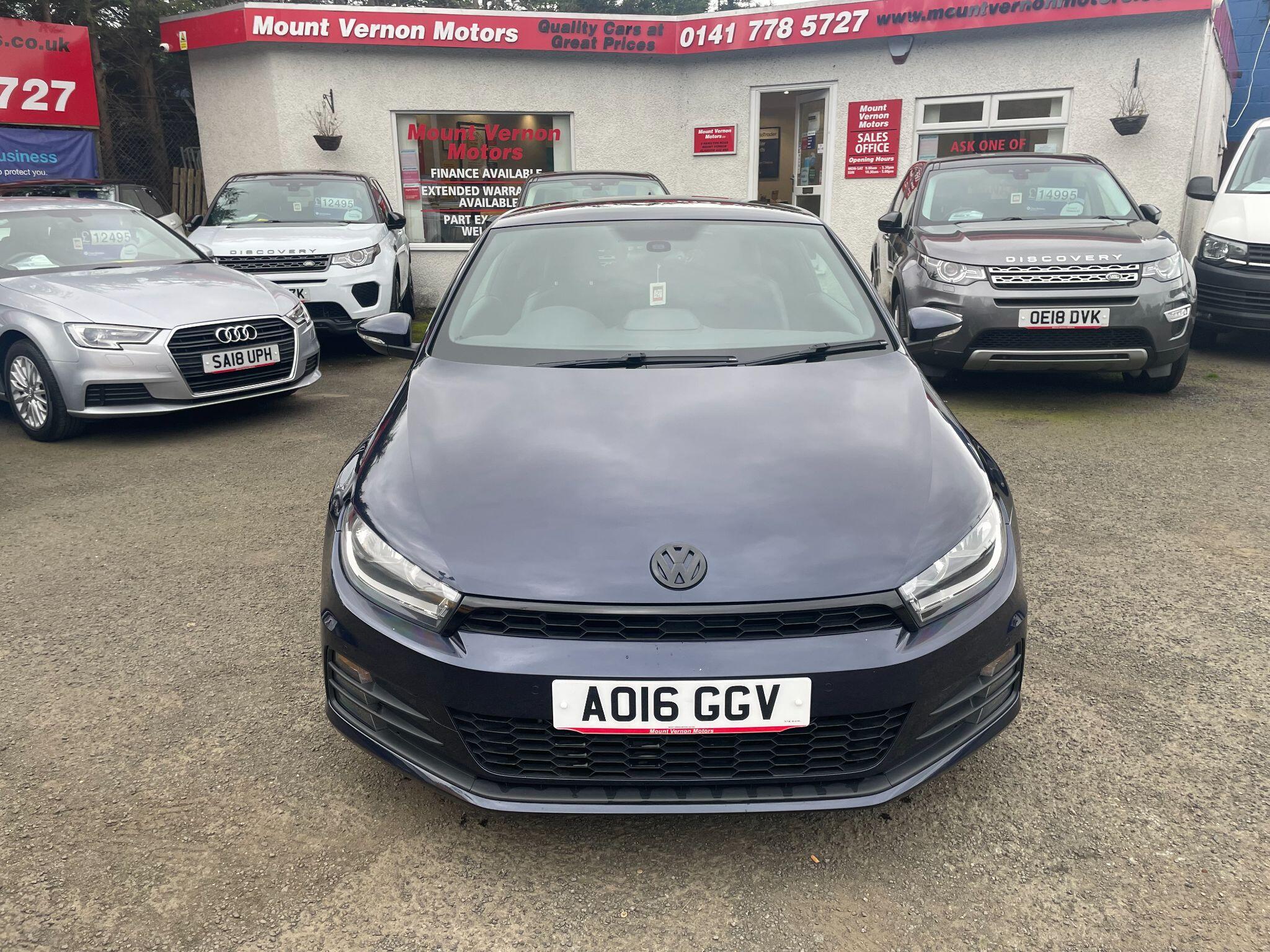 Volkswagen Scirocco view 13