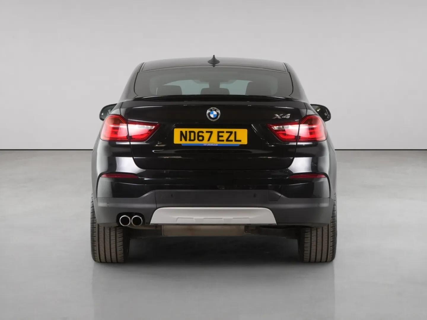 BMW X4 view 7