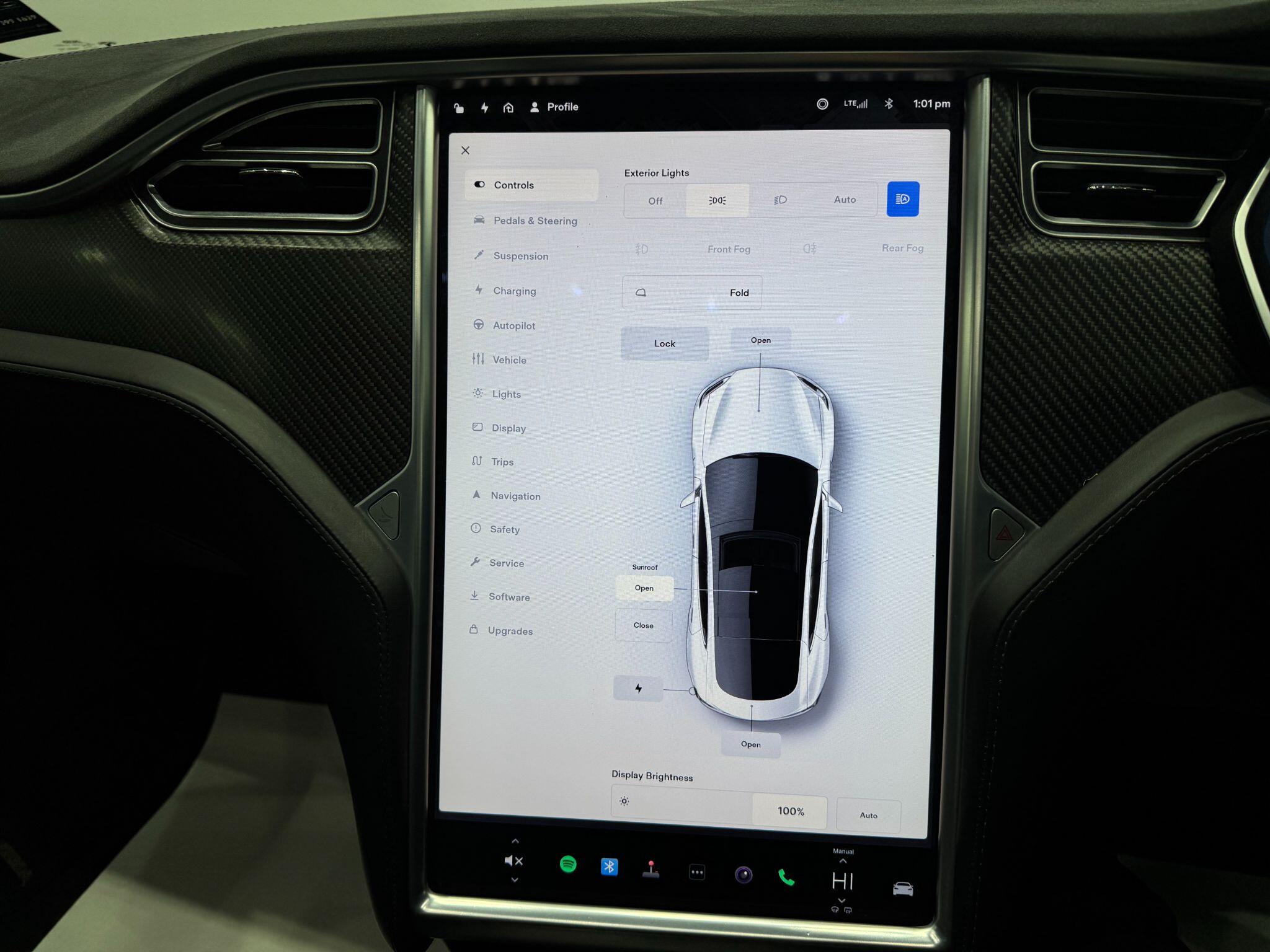 Tesla Model S view 46