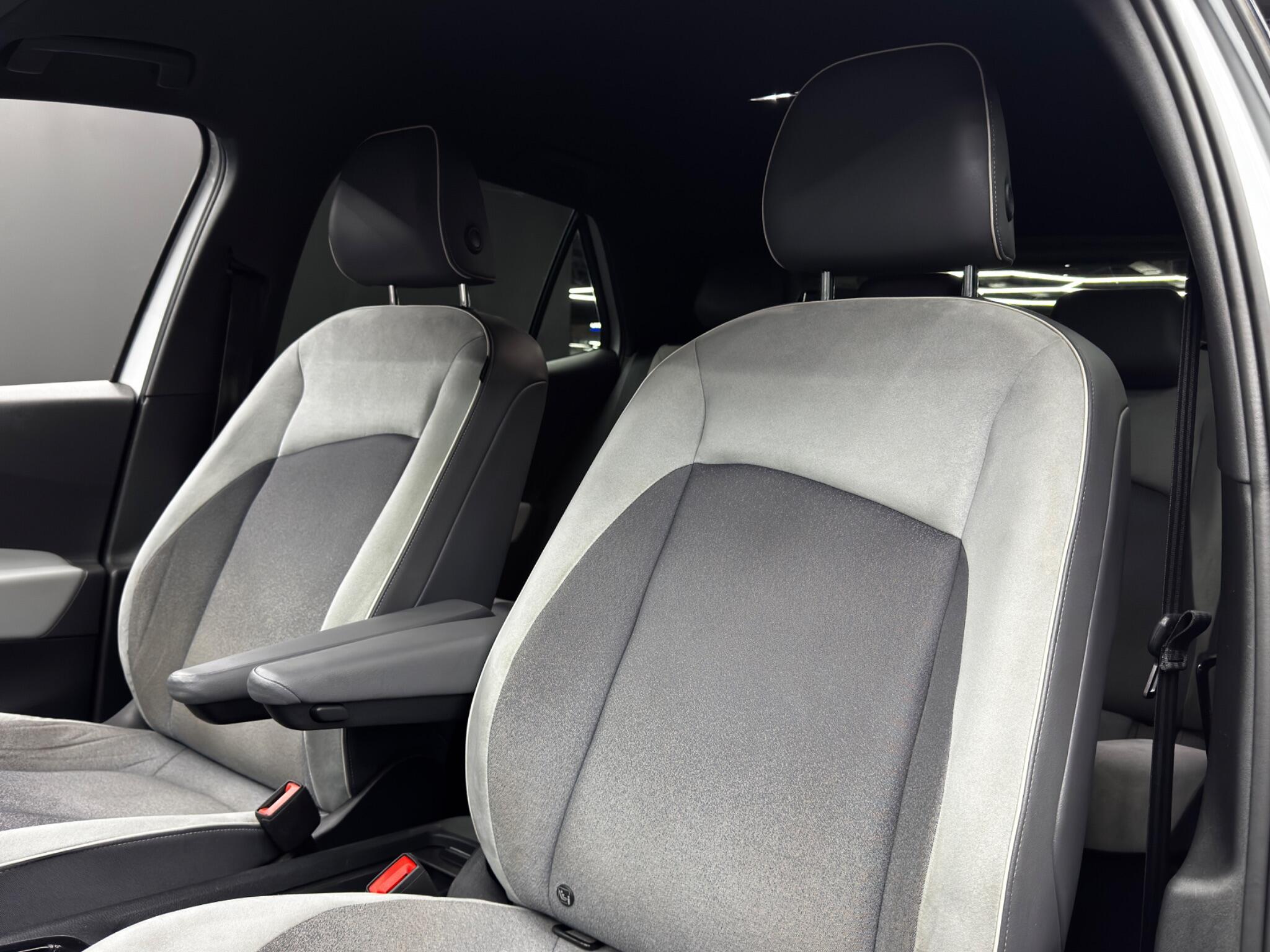 Volkswagen Id.3 view 14