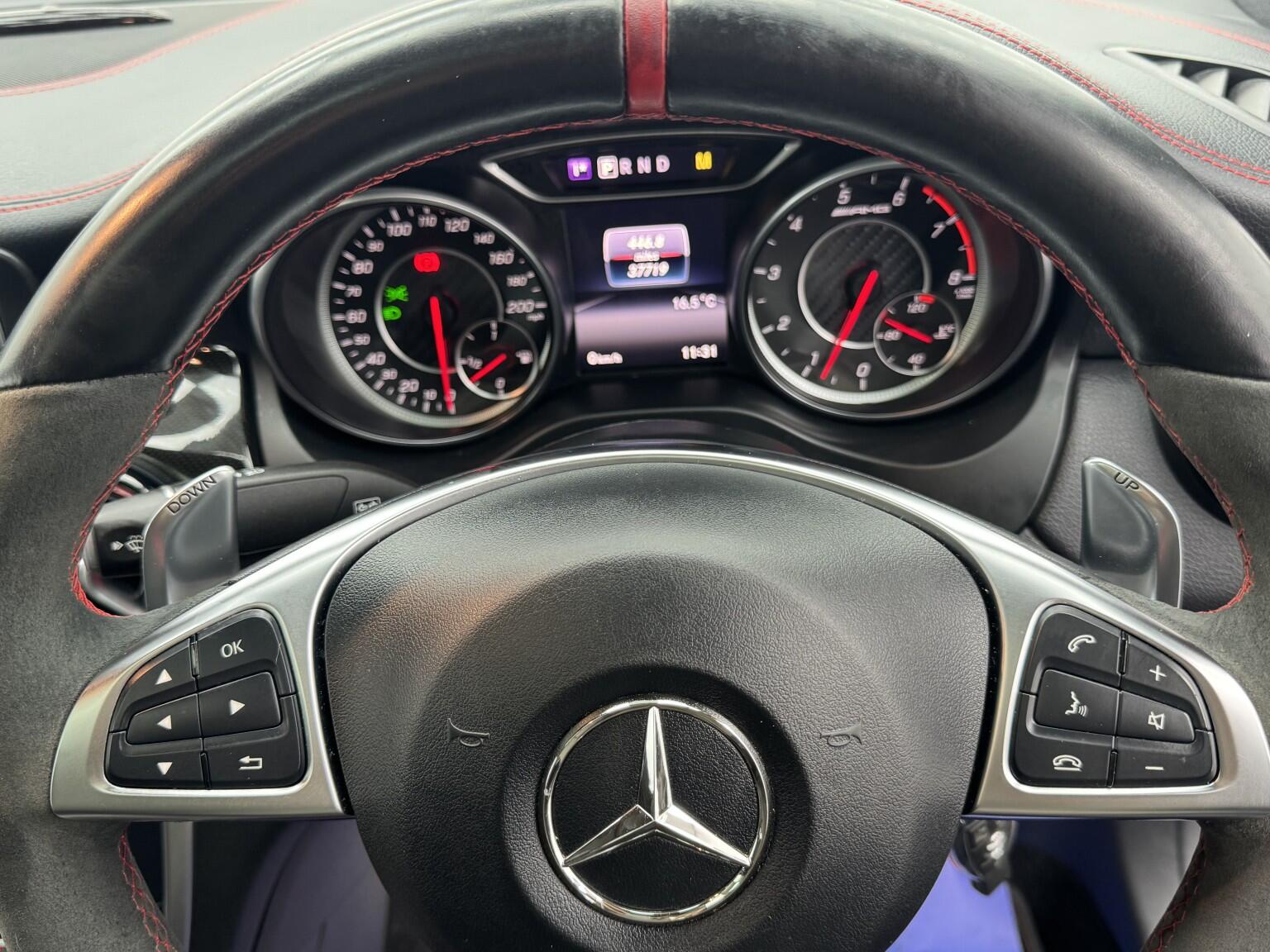 Mercedes-Benz Cla view 18