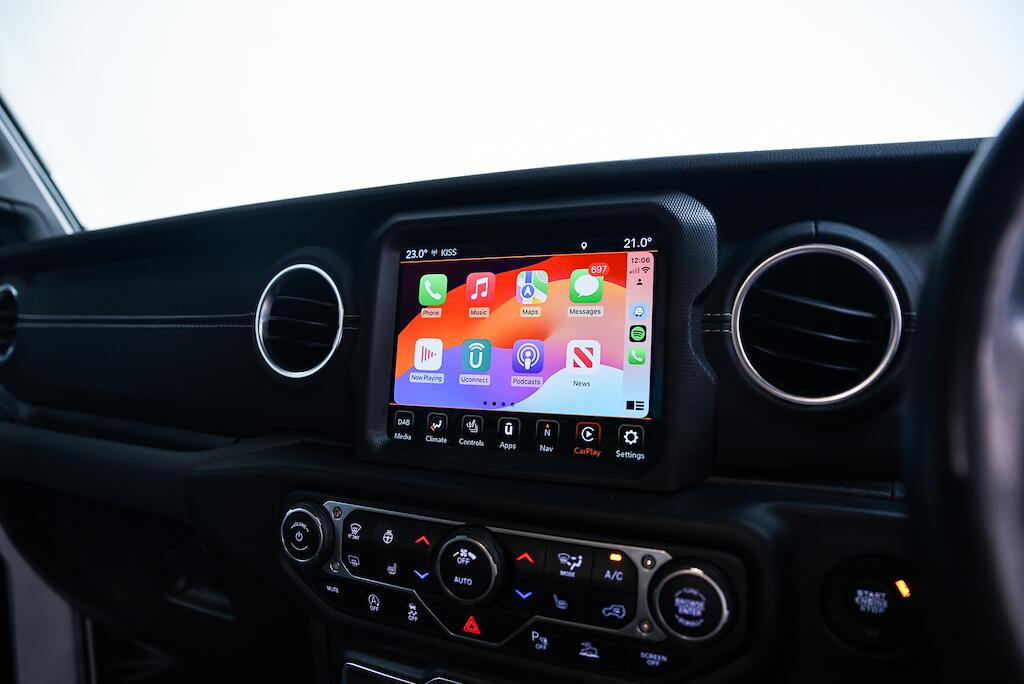 Jeep Wrangler view 18