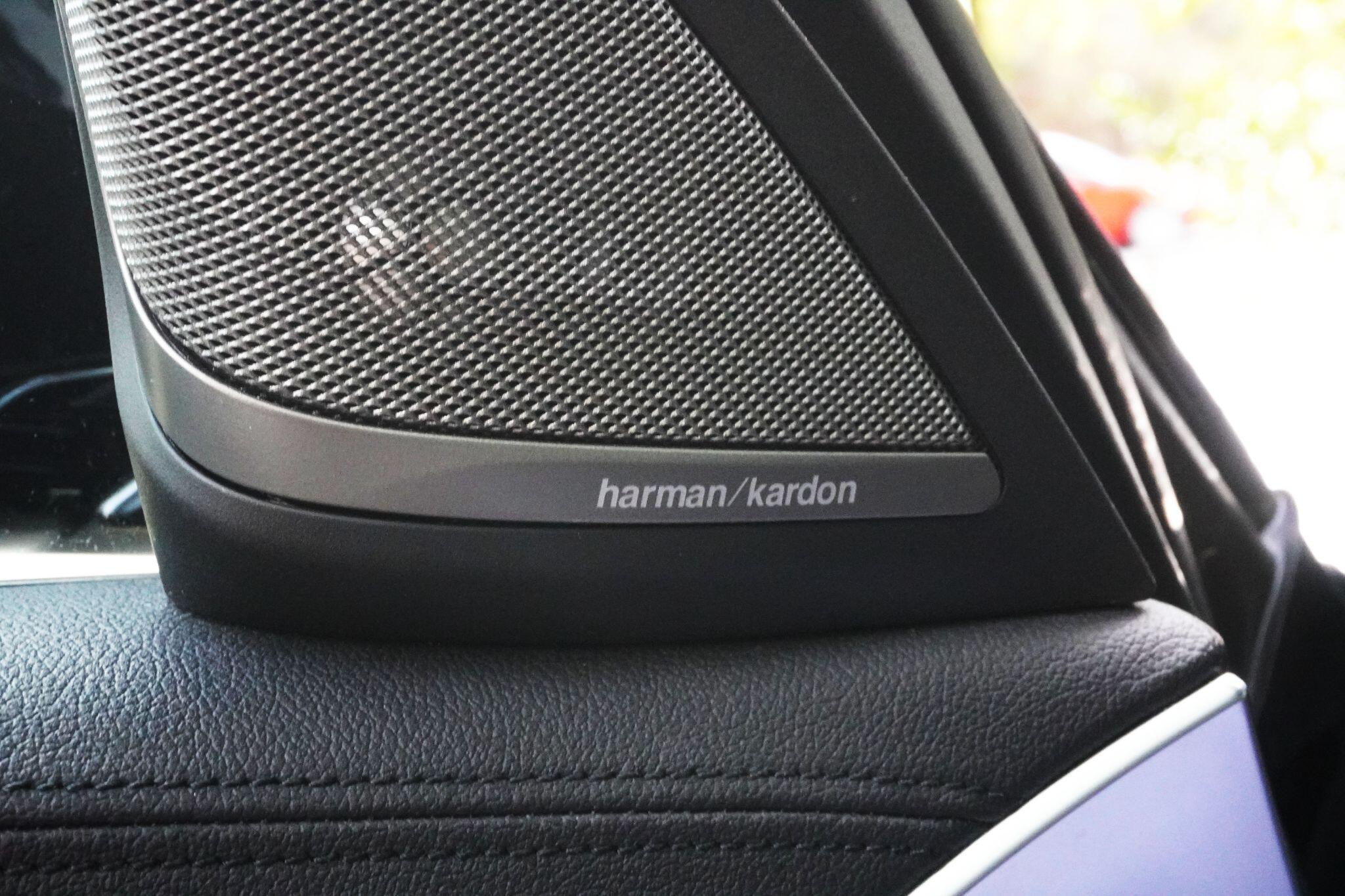 BMW 5 Series view 66