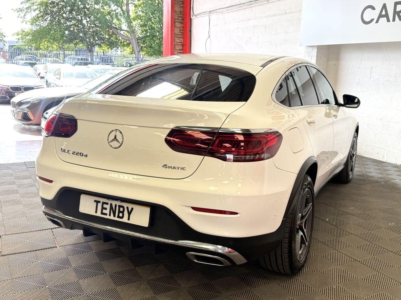 Mercedes-Benz GLC view 8