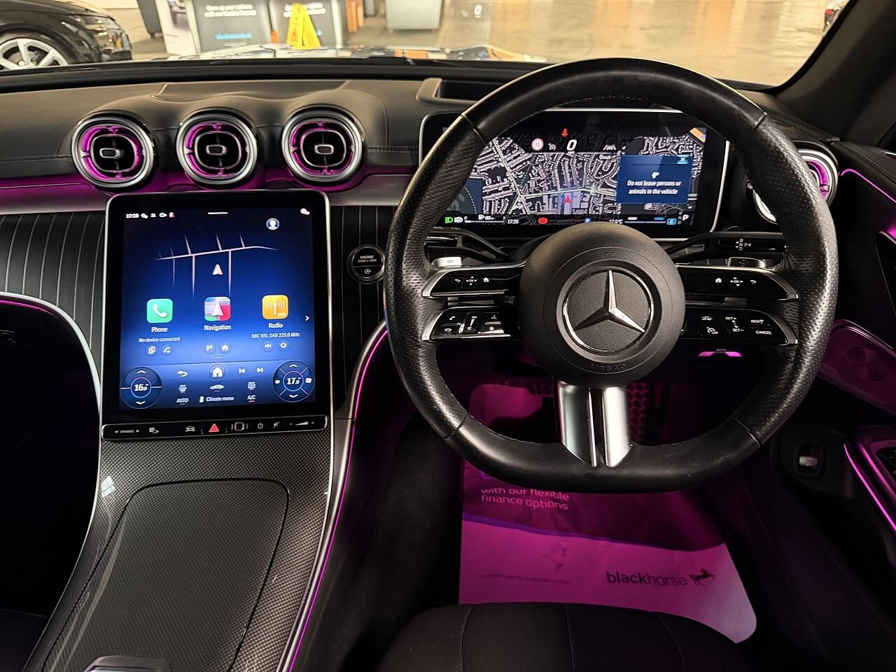 Mercedes-Benz Cle view 20