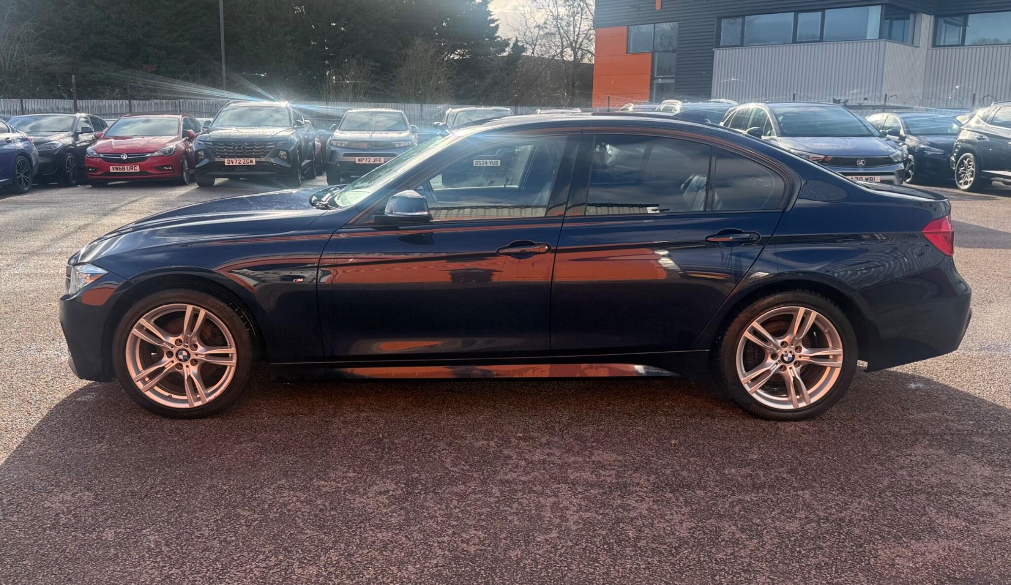 BMW 3 Series view 4