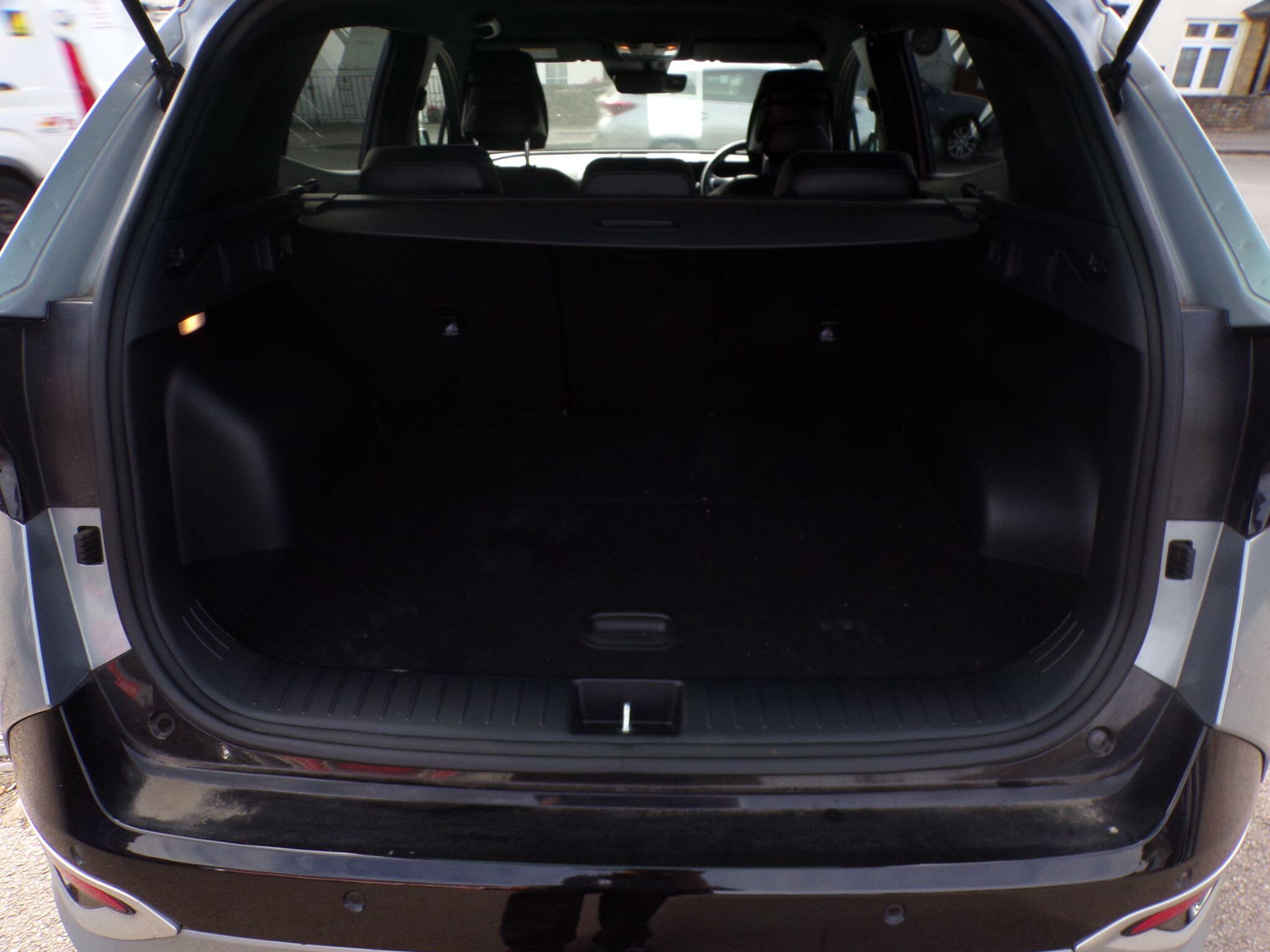 Kia Sportage view 8