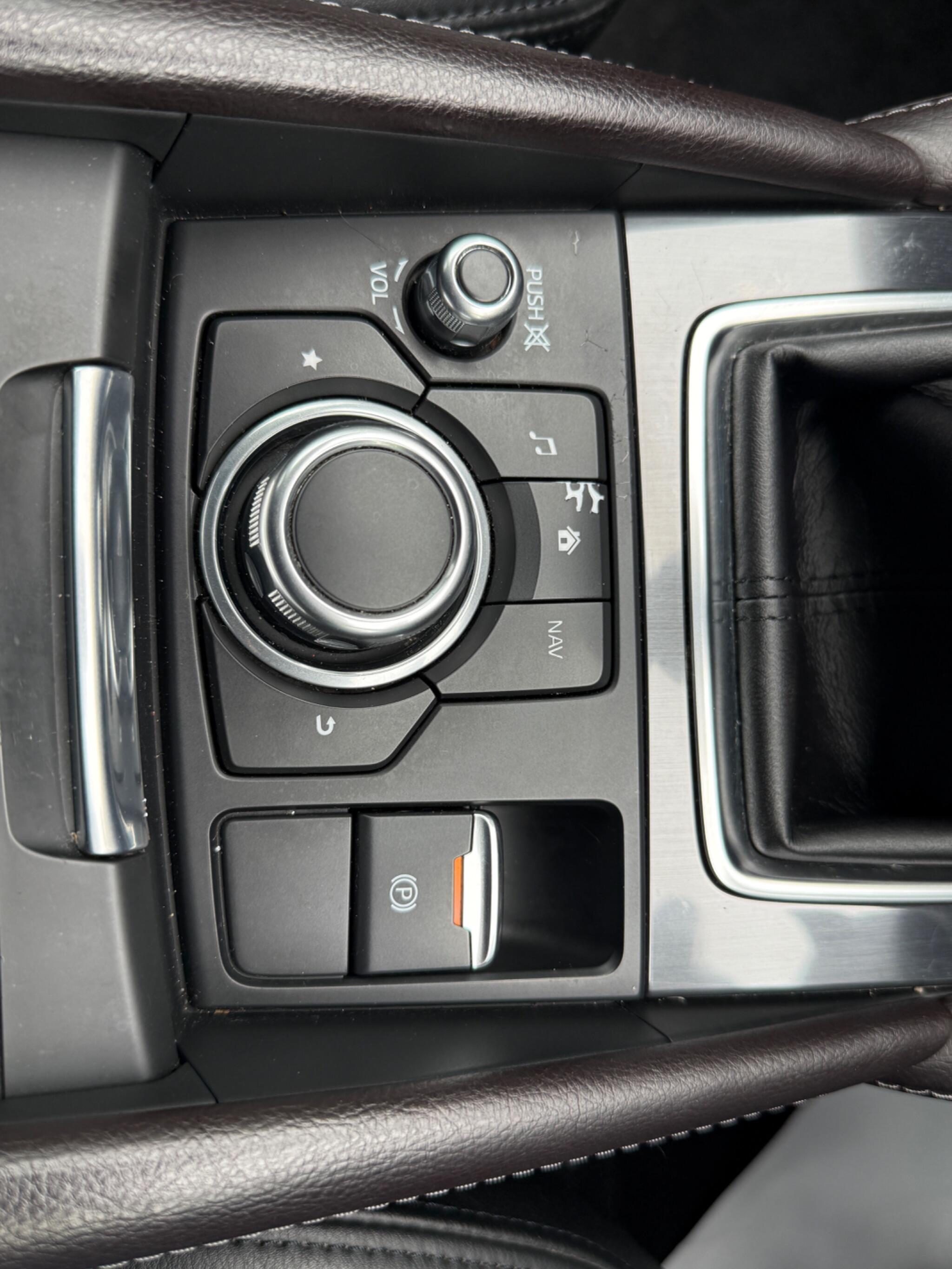 2015 Mazda Mazda6 image 28