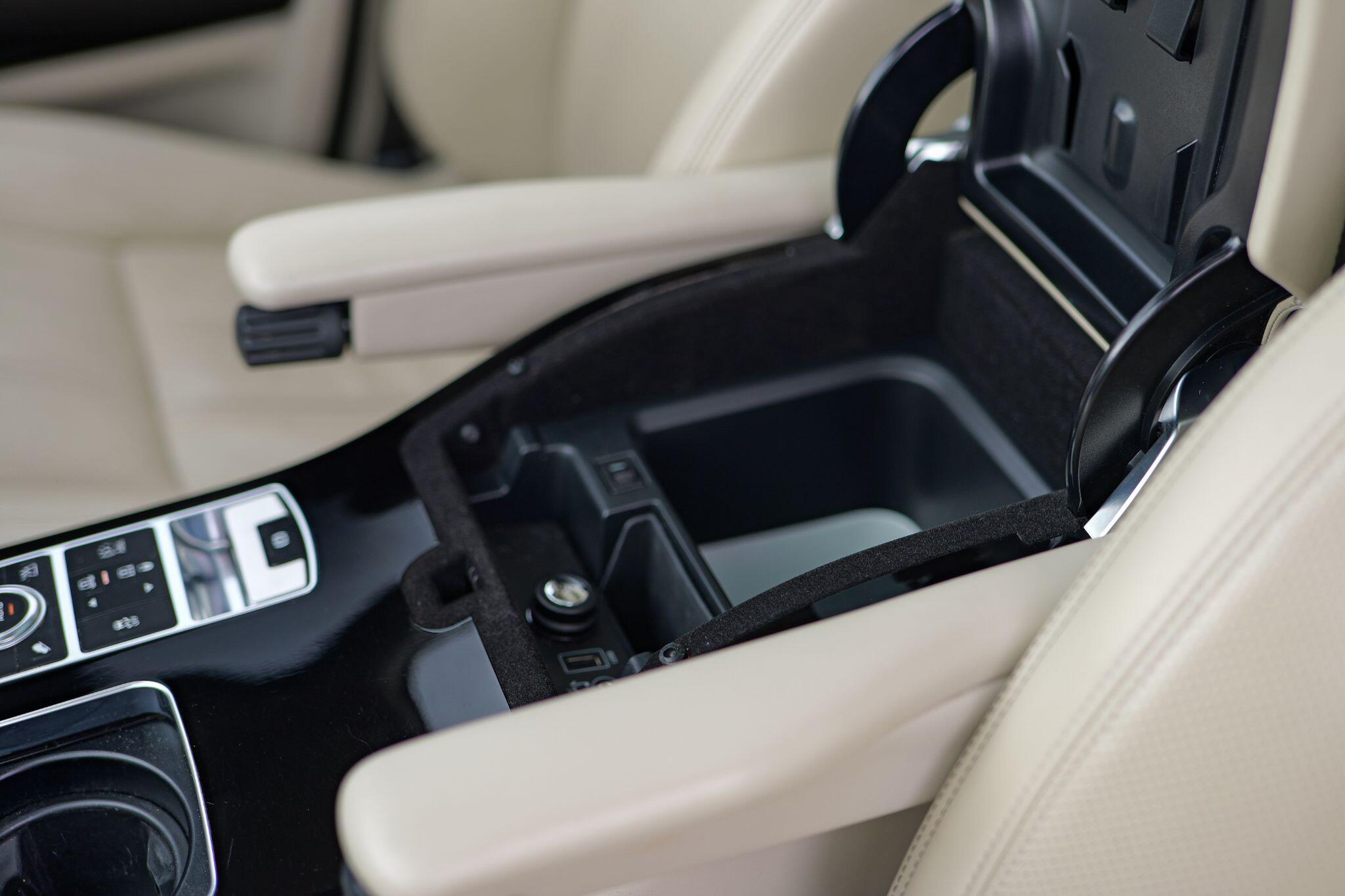 Land Rover Range Rover view 20