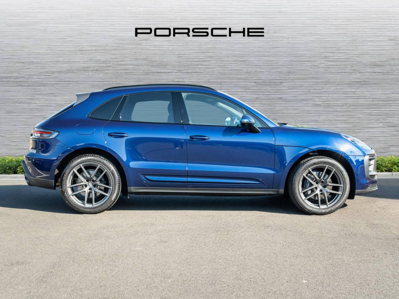 Porsche Macan view 2