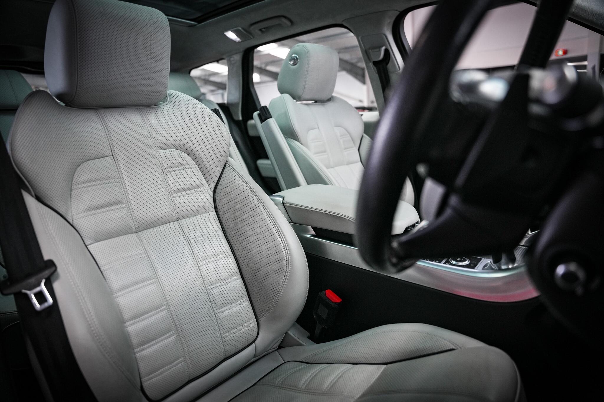 Land Rover Range Rover Sport view 18