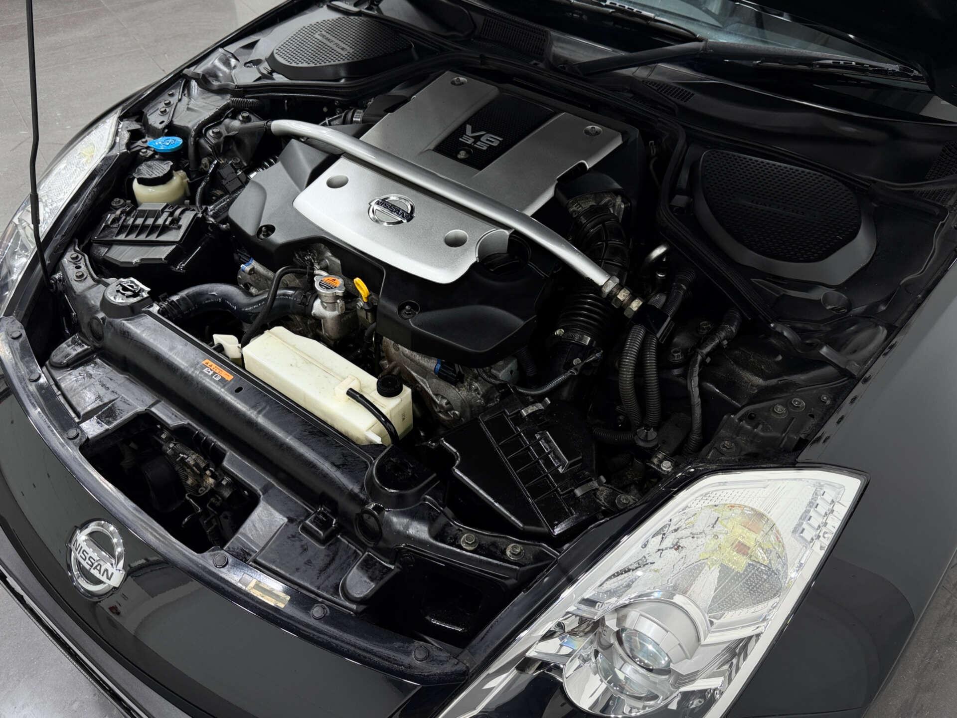 Nissan 350Z view 36