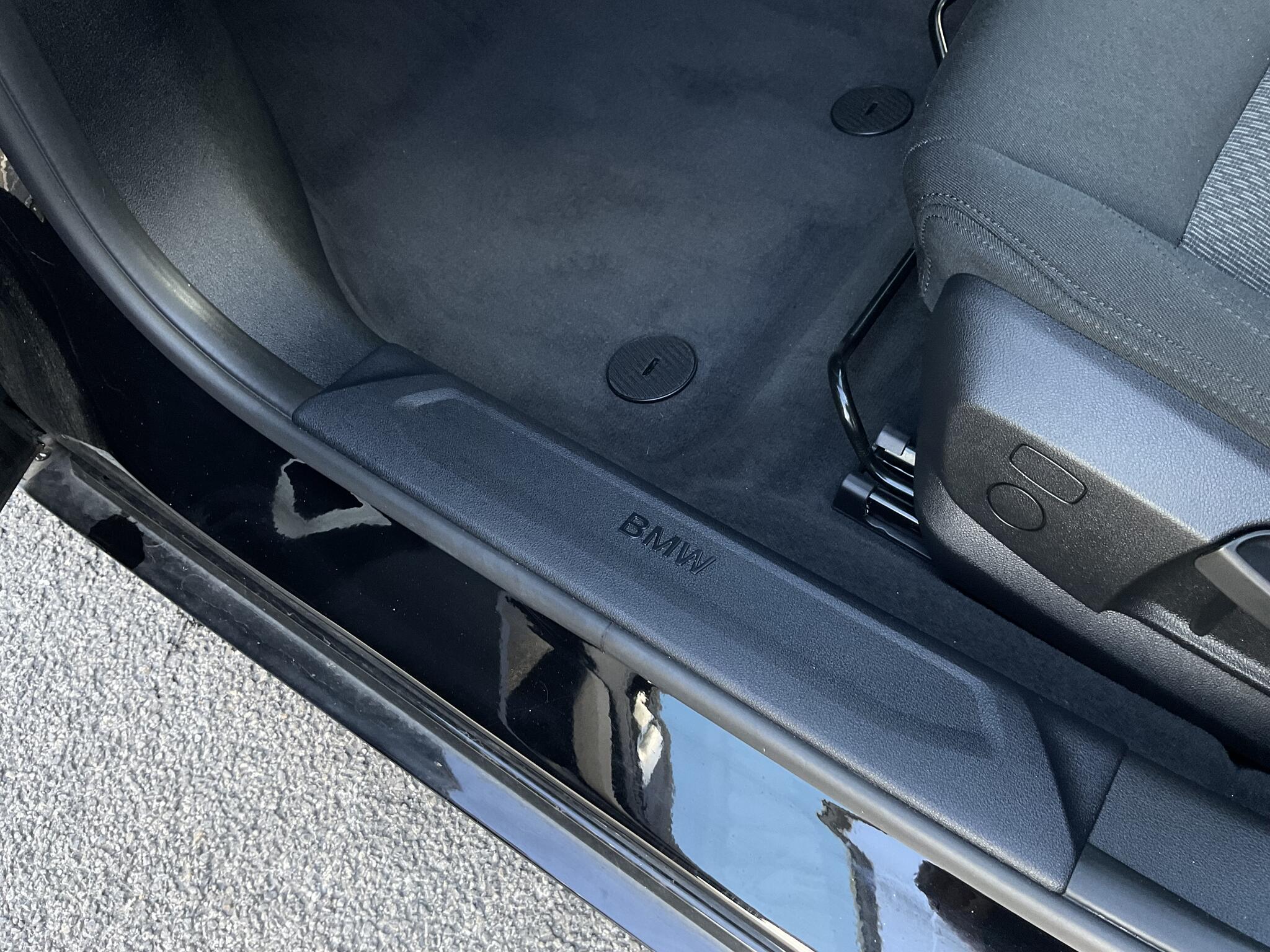 BMW 1 Series view 20