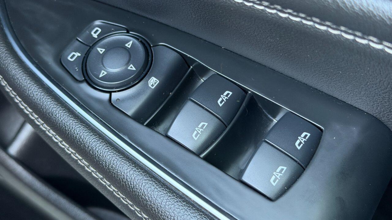 Vauxhall Insignia view 35