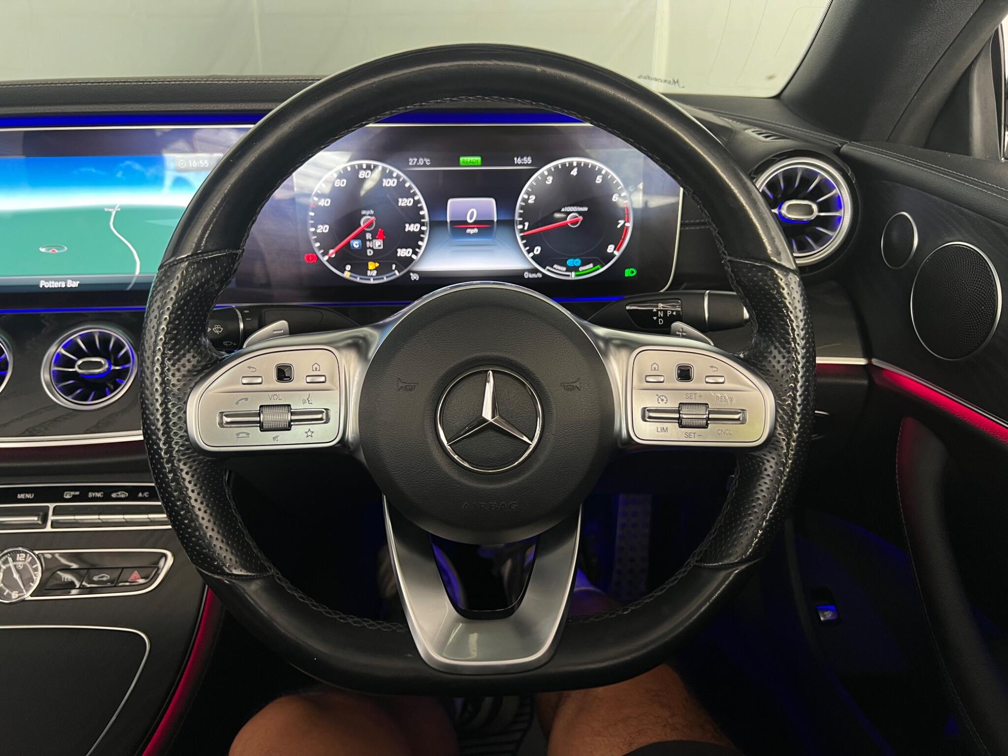 Mercedes-Benz E Class view 47