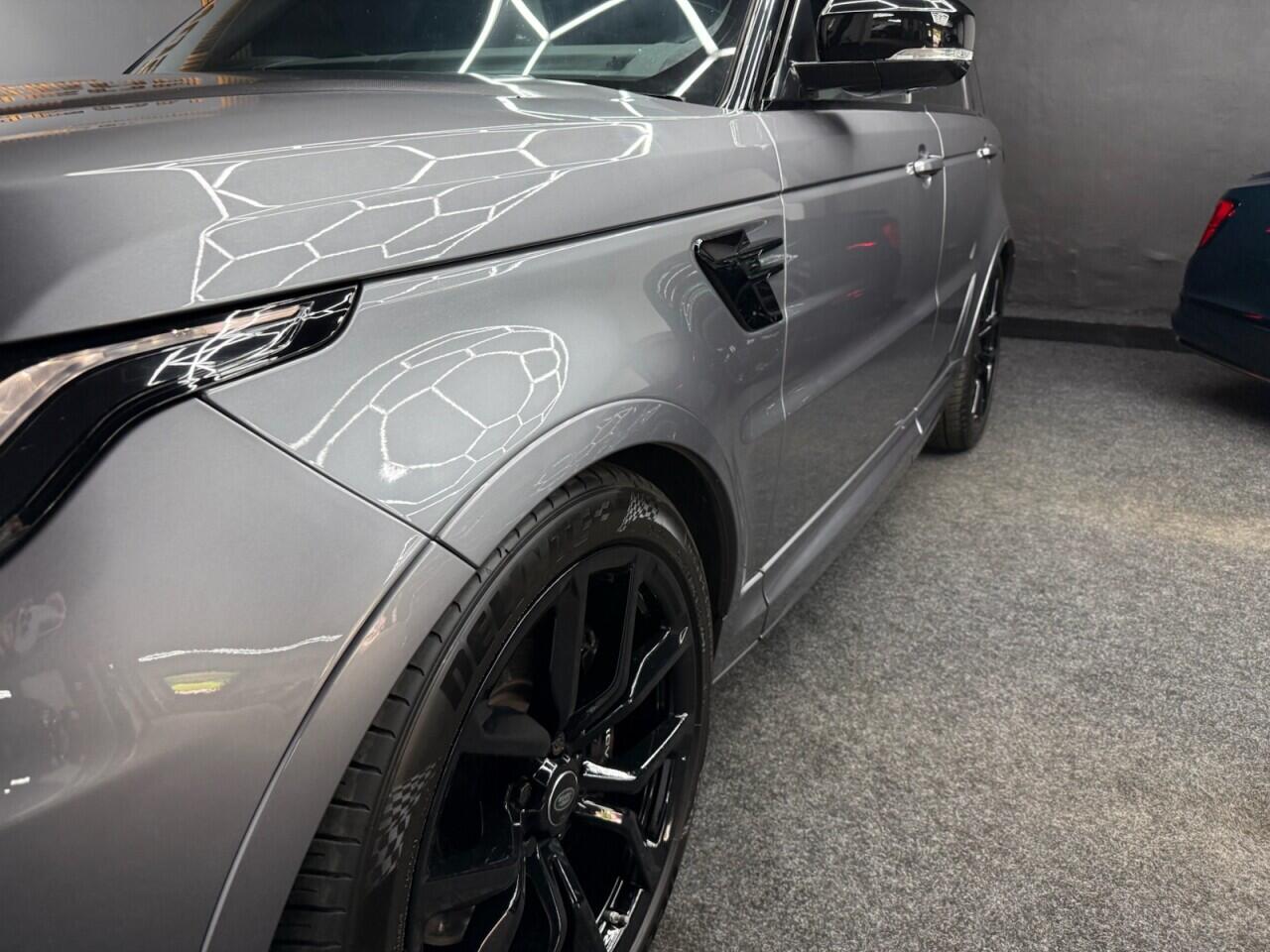 Land Rover Range Rover Sport view 26