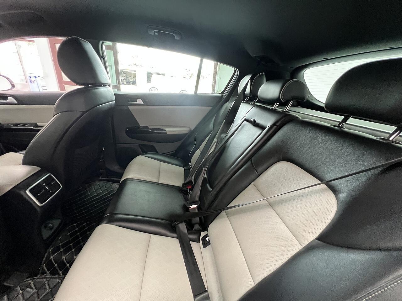 Kia Sportage view 18