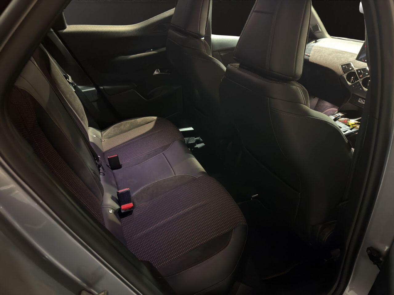 DS Automobiles DS 3 Crossback view 14