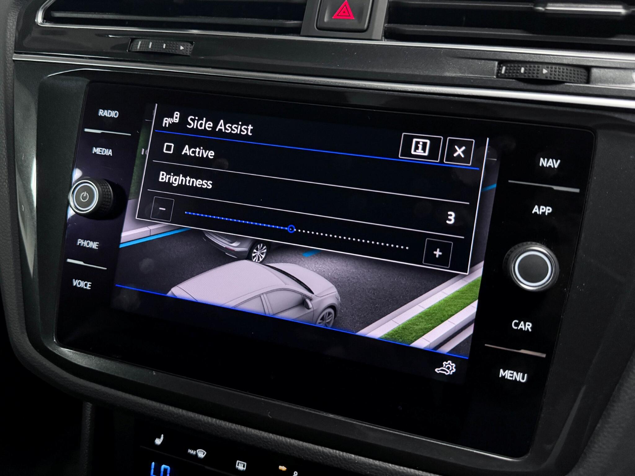Volkswagen Tiguan view 55