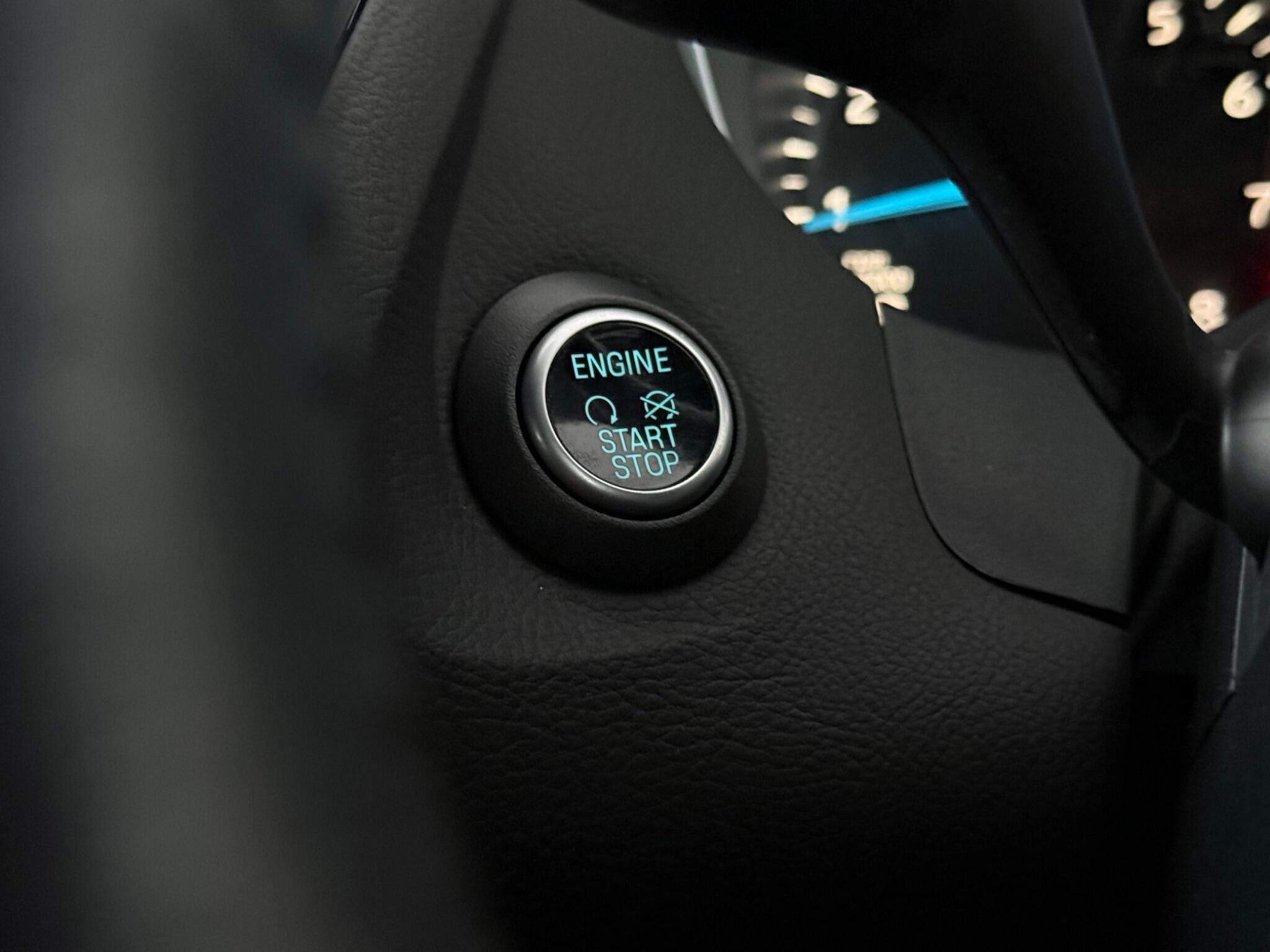 Ford Focus view 28